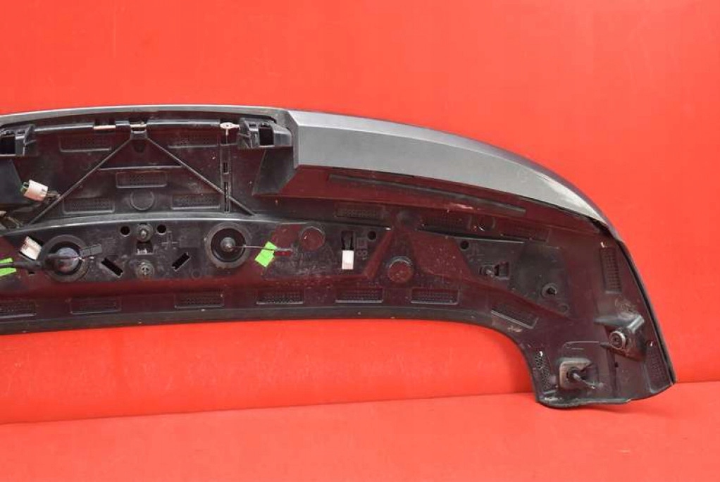 спойлер спойл Z10A 39117588 opel Astra 5 V k универсал 15-20