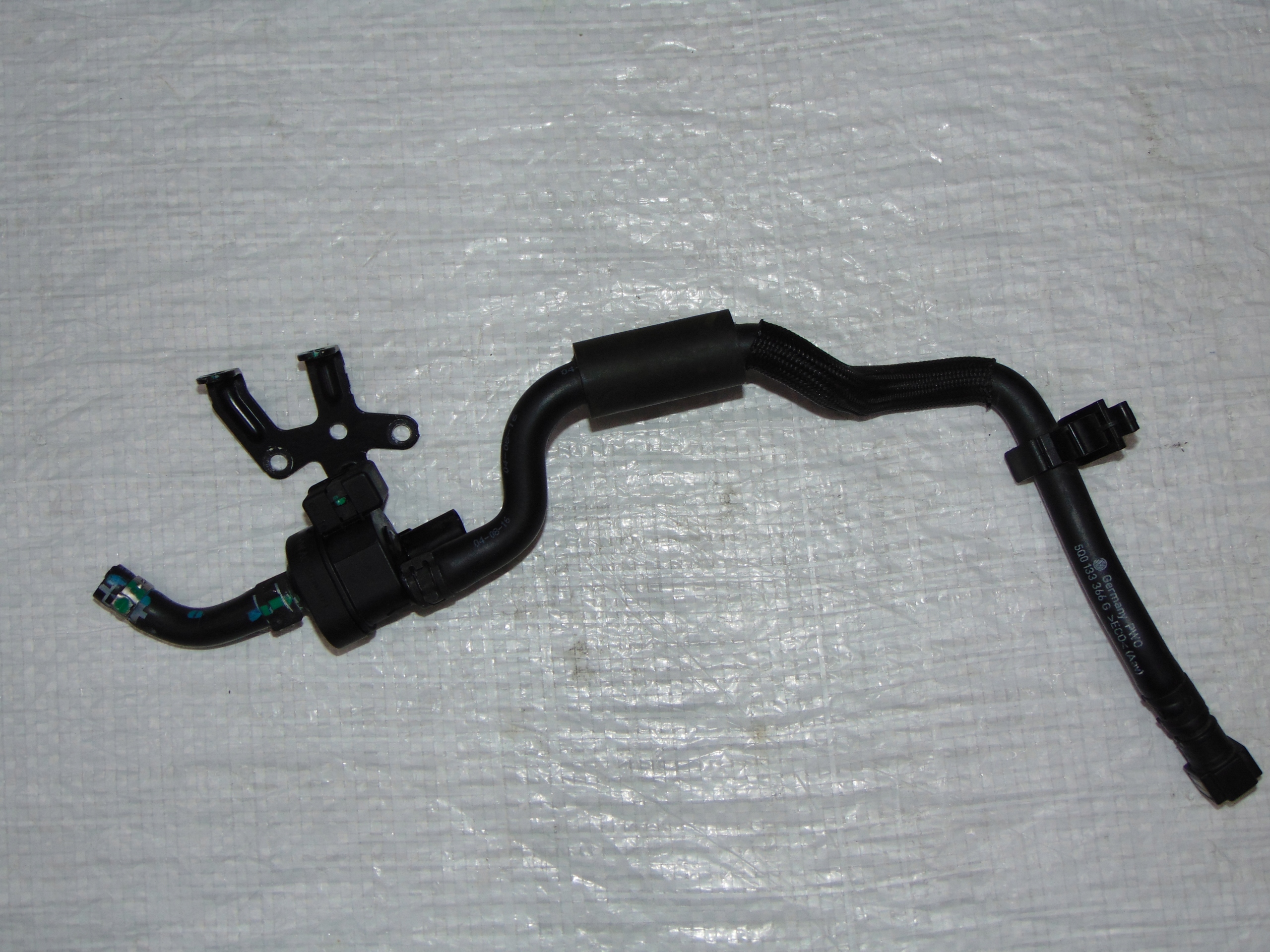 B8 вакуумний клапан ручка 06h906517t 06L133519B