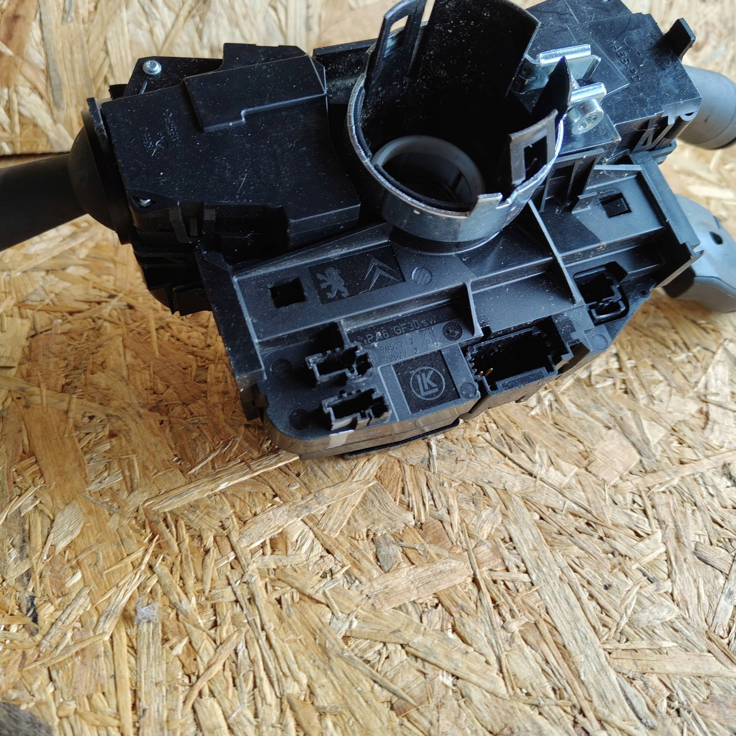 DEVIO LUCI TERGICRISTALLO TERGI Peugeot Expert 98459356ZD