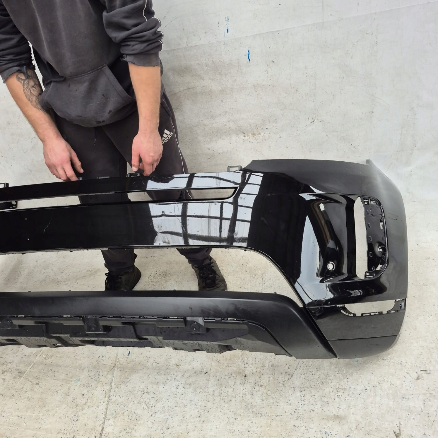 RANGE ROVER EVOQUE II 2 18-> bumper front front PDC
