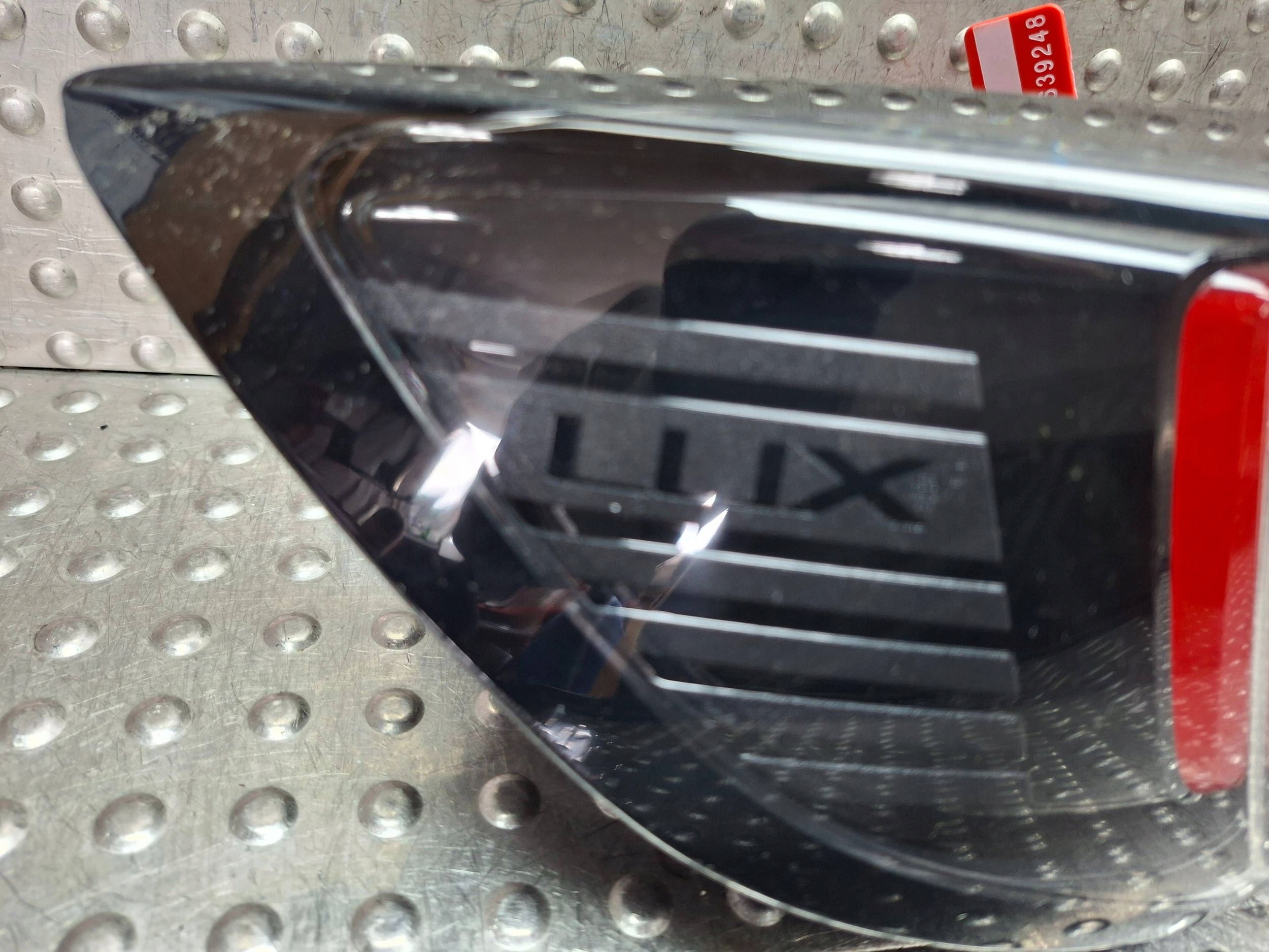 light left rear part LED 9833721880 OPEL MOKKA B 2020