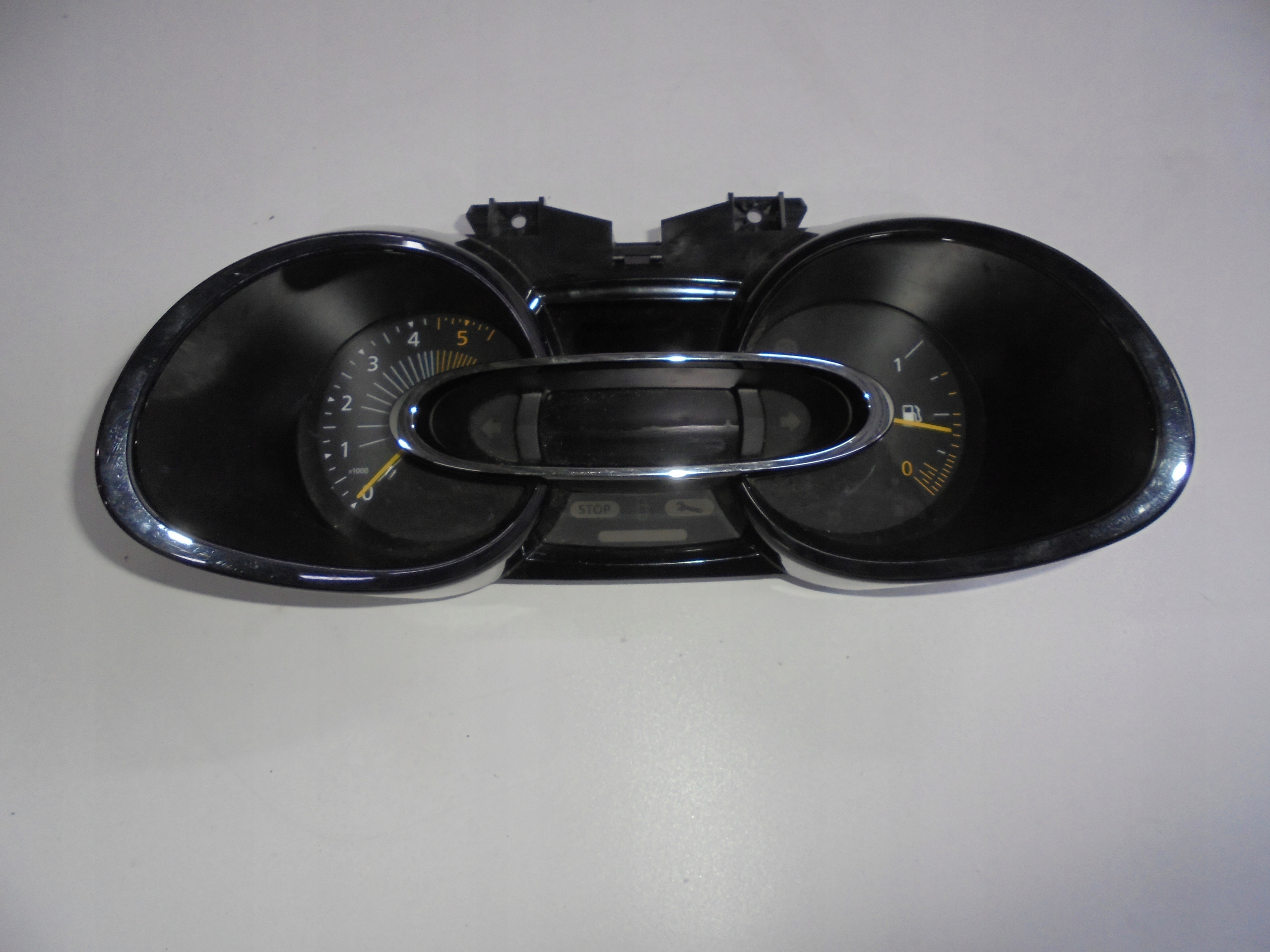 RENAULT CLIO IV DCI dials clock 12> EUROPA