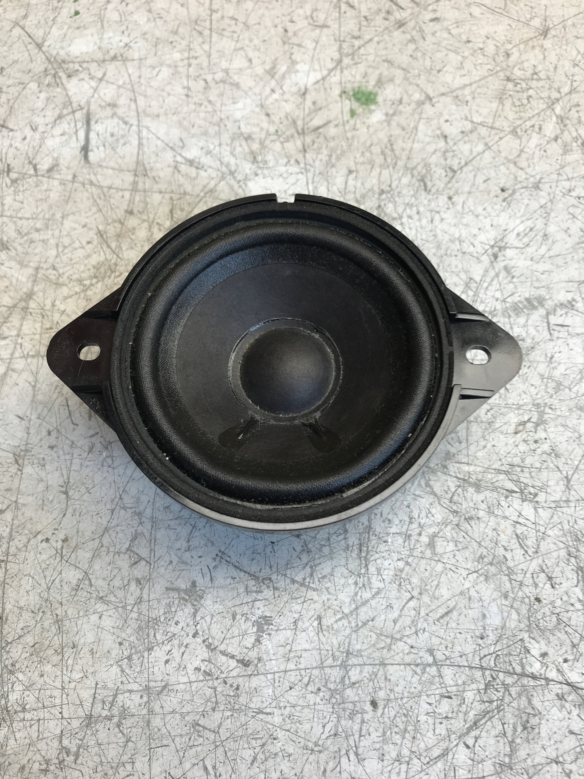 speaker SREDNIOTONOWY bang OLUFSEN AUDI A4 B8 A5