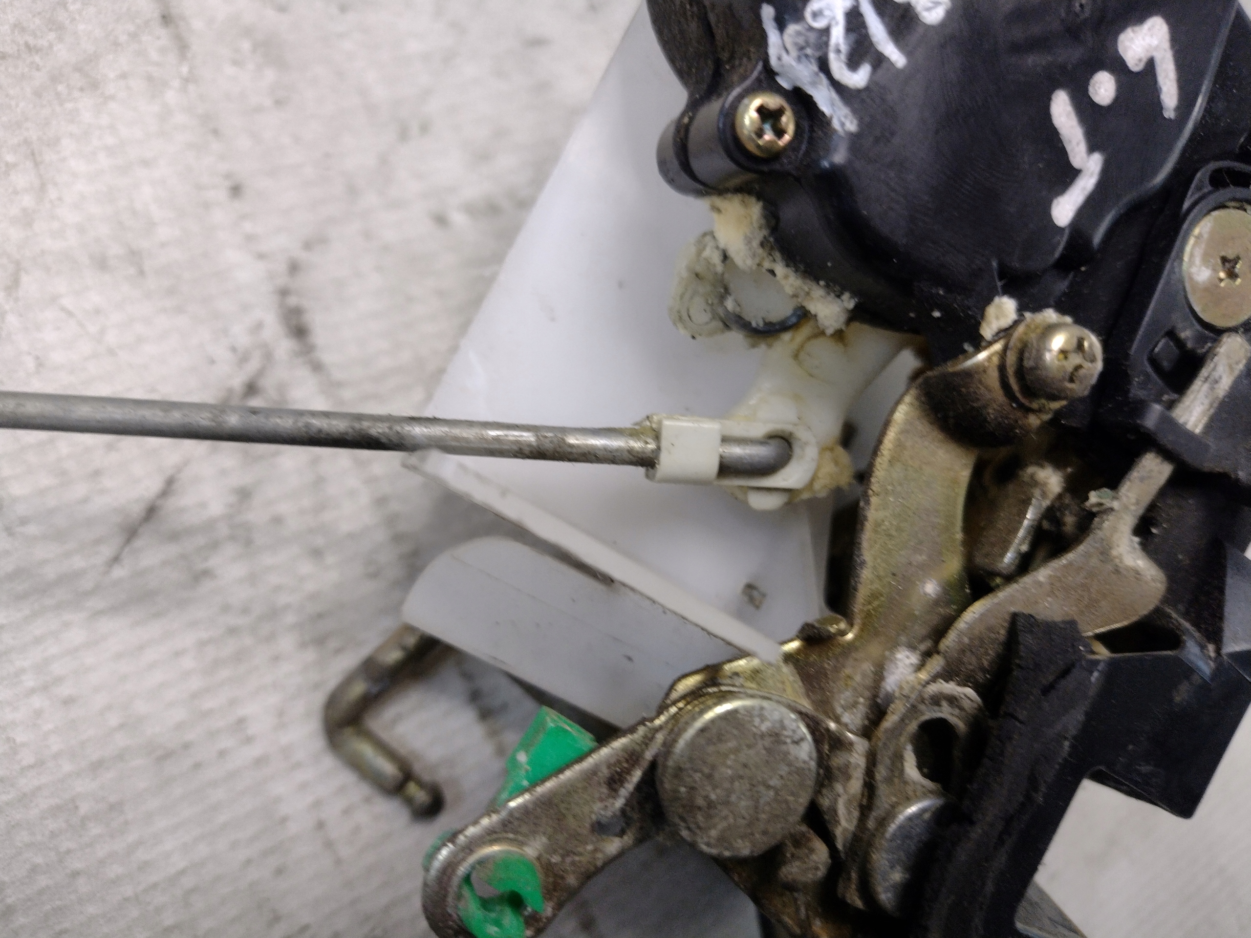 schloß tür links heck 2PIN TOYOTA RAV4 und 1