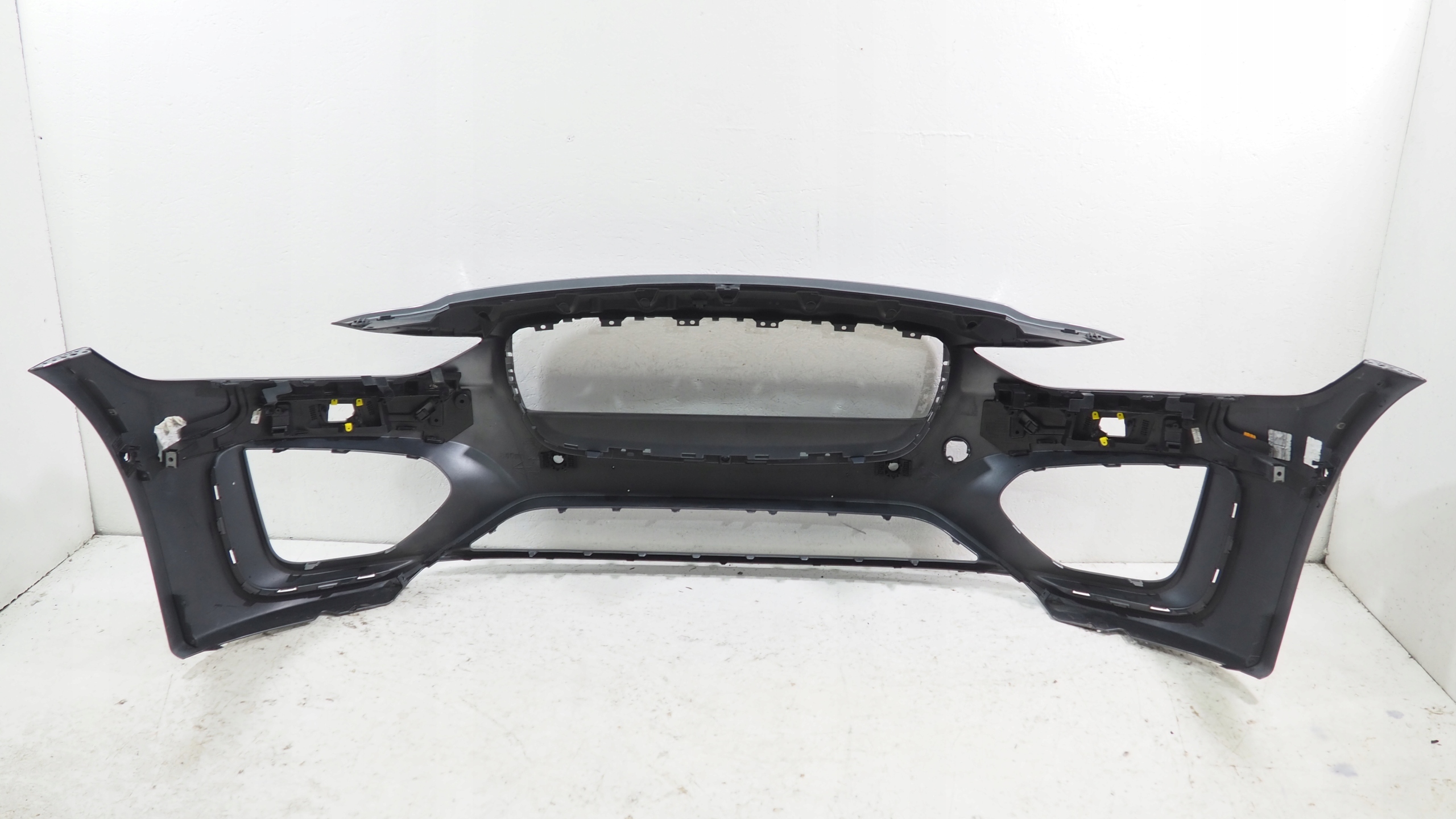 Jaguar XE R Dynamic lift bumper front front MX73-17F003-EA
