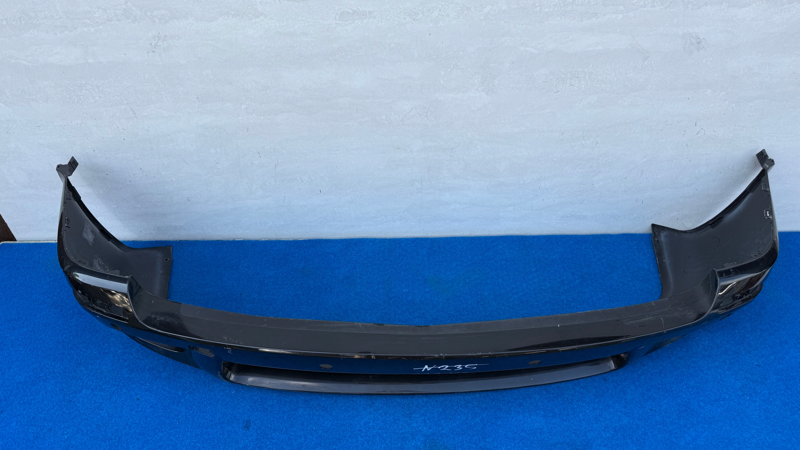BMW X5 E70 m-packet bumper rear part below sensors 51128038275 MA163