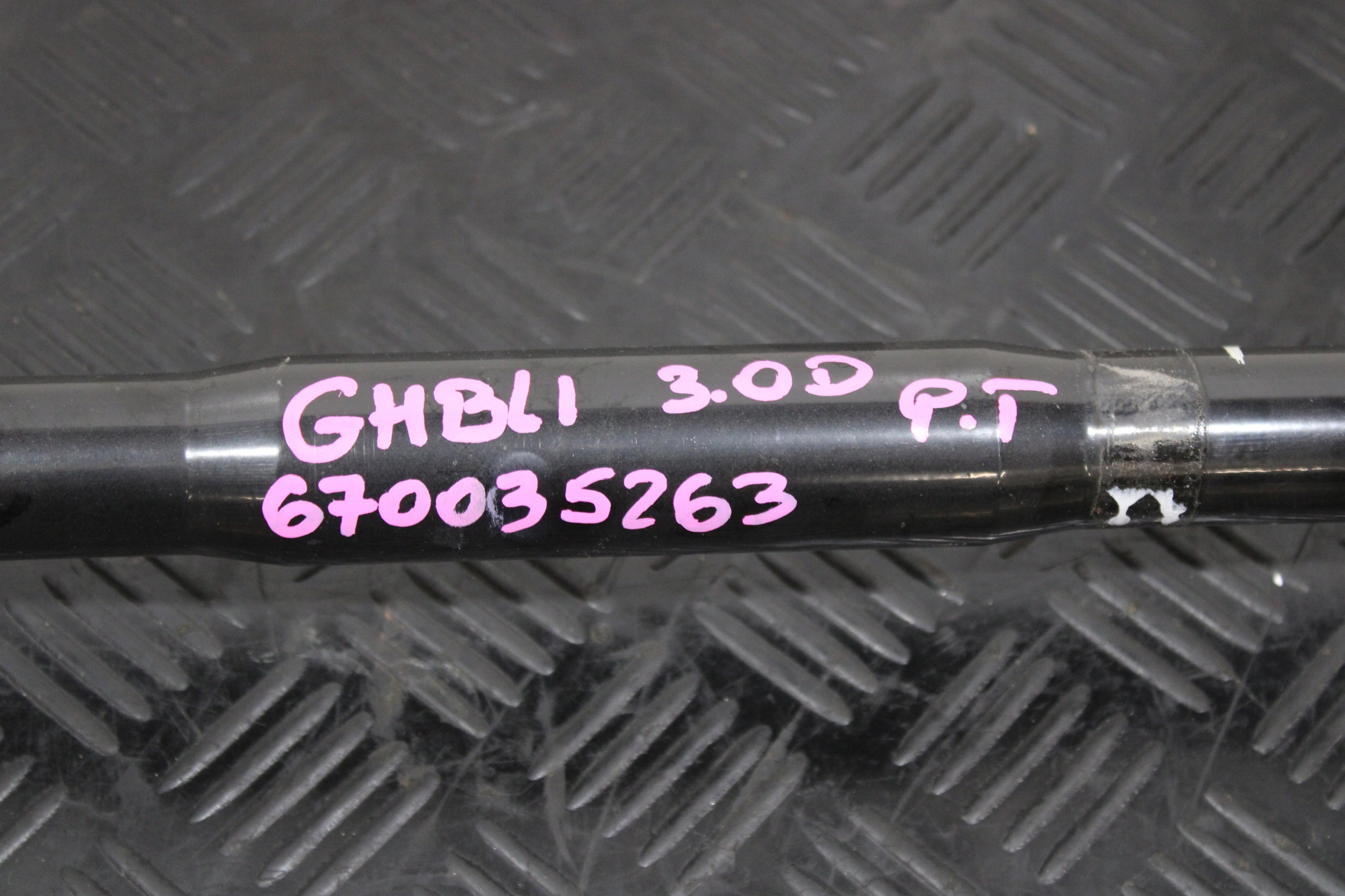 semi-axis semi-axis right rear part 670035263 MASERATI GHIBLI M157