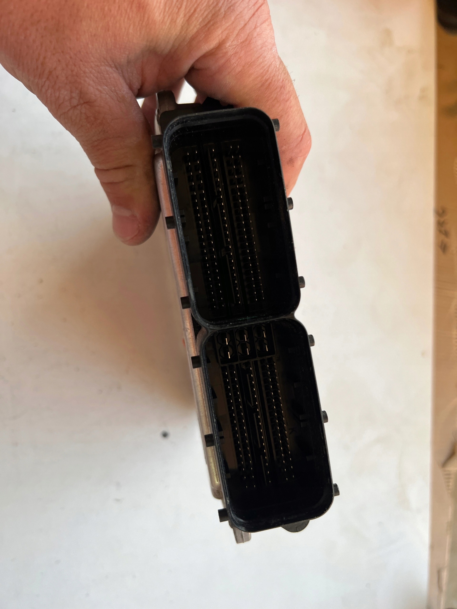 VW T-ROC DFGA 2.0 TDI 04L907309P 0281031483 EDC17C74 computer Originale