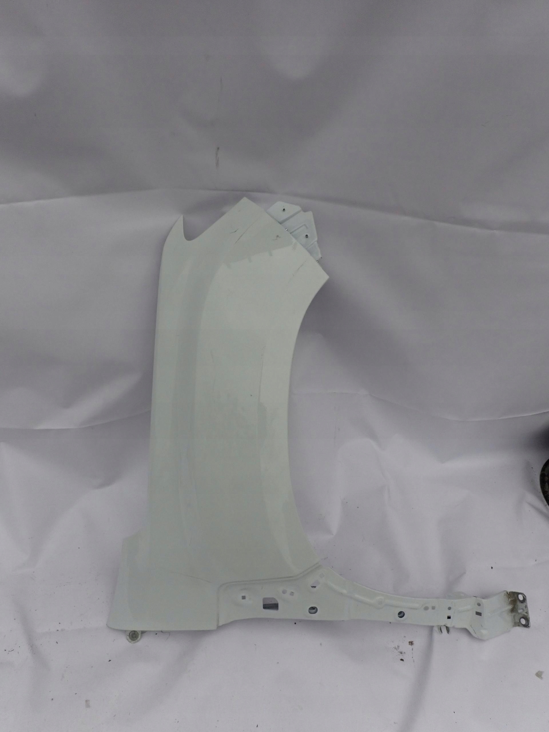 DACIA DUSTER II 2 17- fender front front right