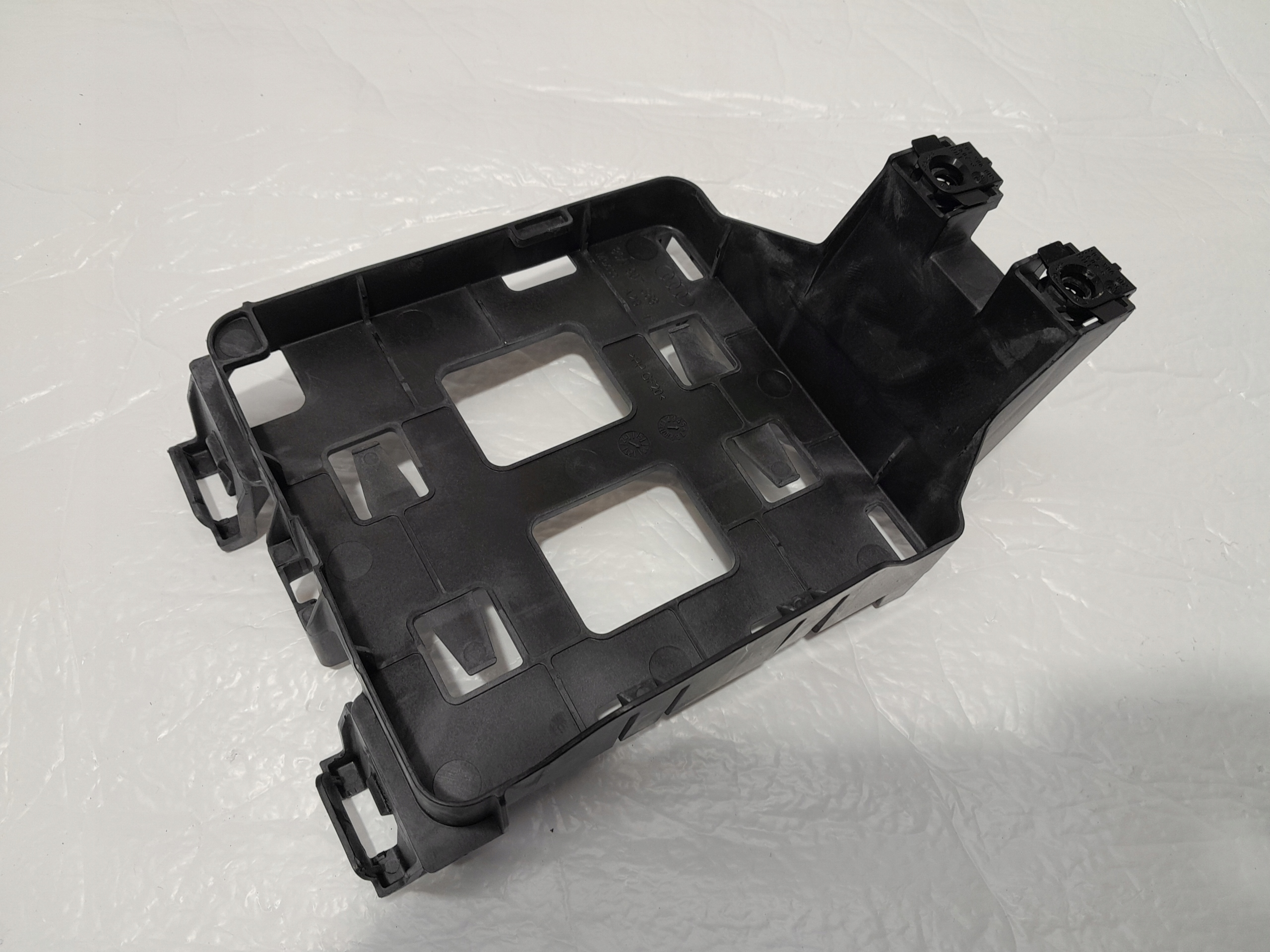 AUDI Q5 80A holder control unit retainer KOMFORTU left rear part 80A907368