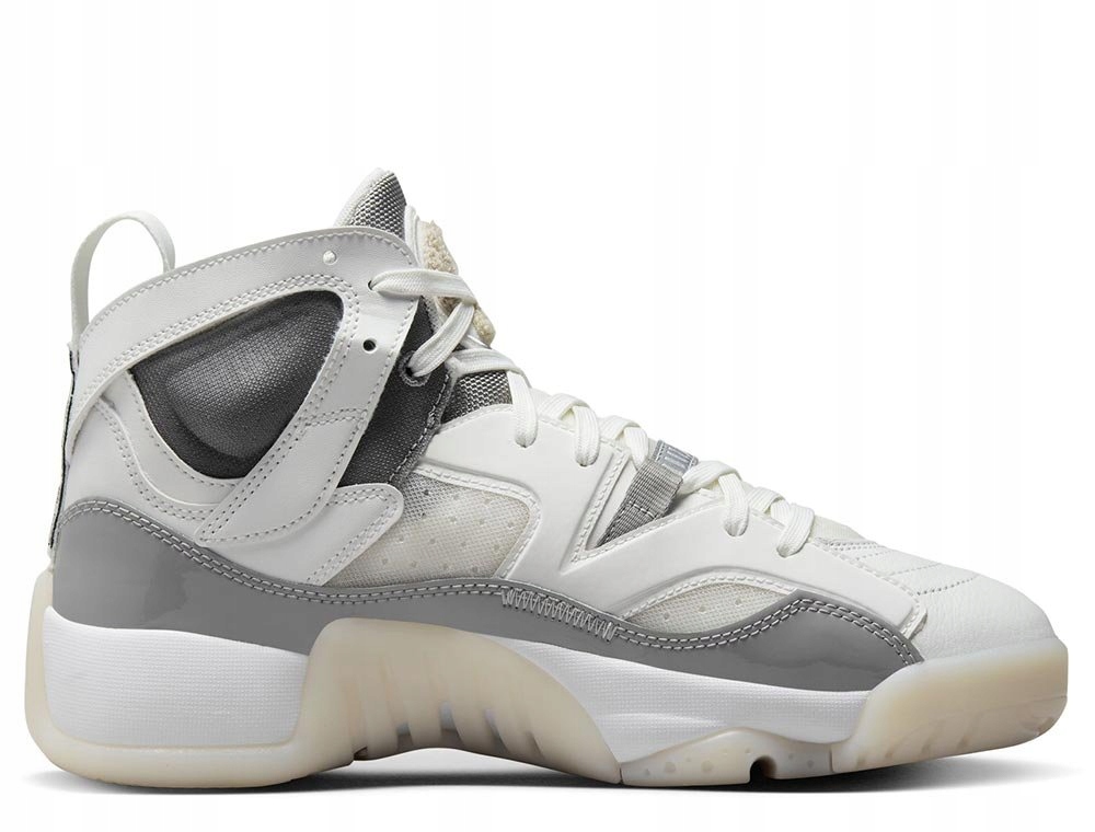 Boty Nike Air Jordan two trey DR9631-002 vel. 43