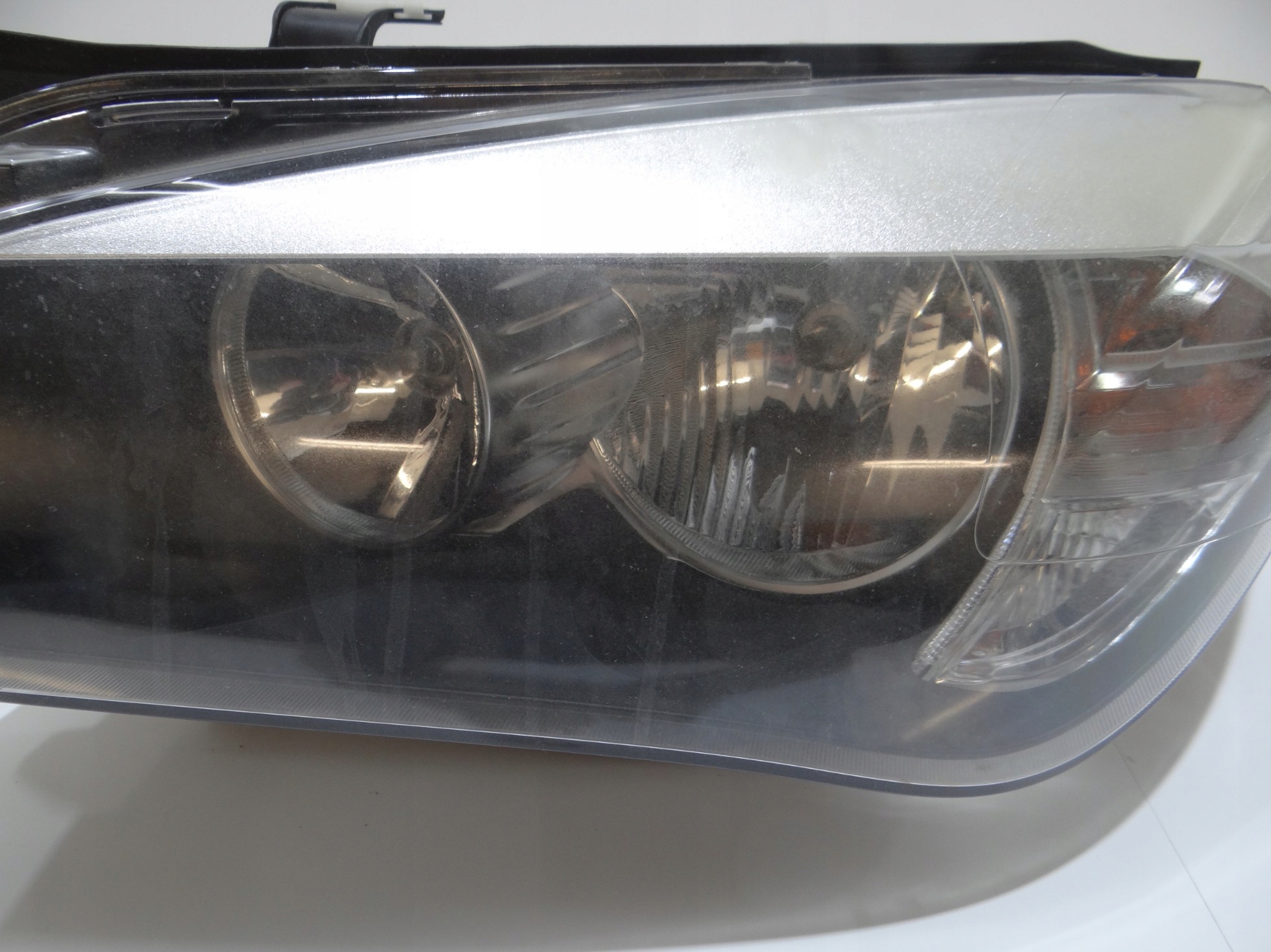 BMW X1 E84 light left front front 7290235