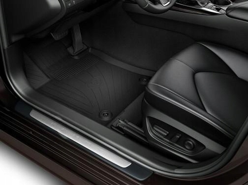 Toyota Camry Originálne gumové koberčeky komplet PT908-03181-20 Oe