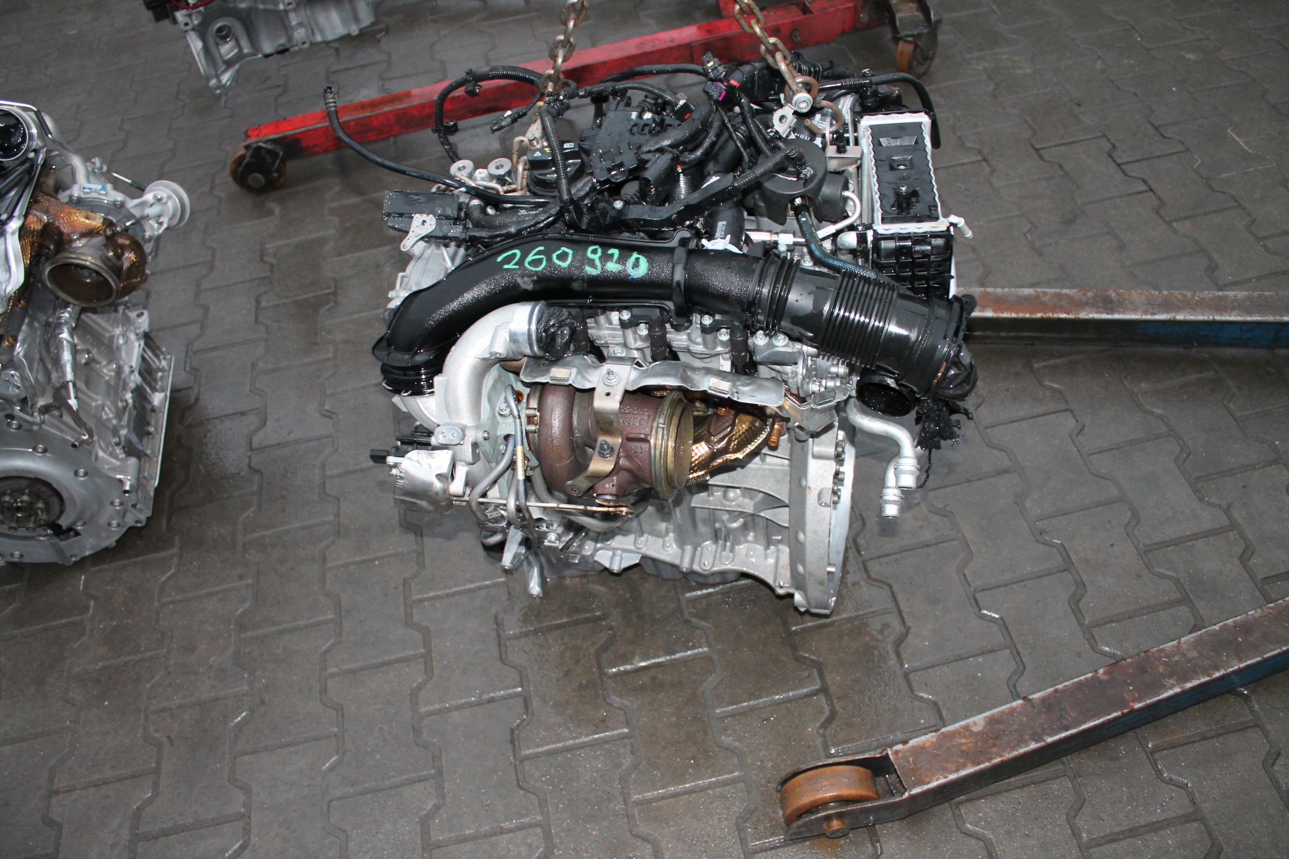 SINIK complete MERCEDES AMG 35 260920 20 TYSKM