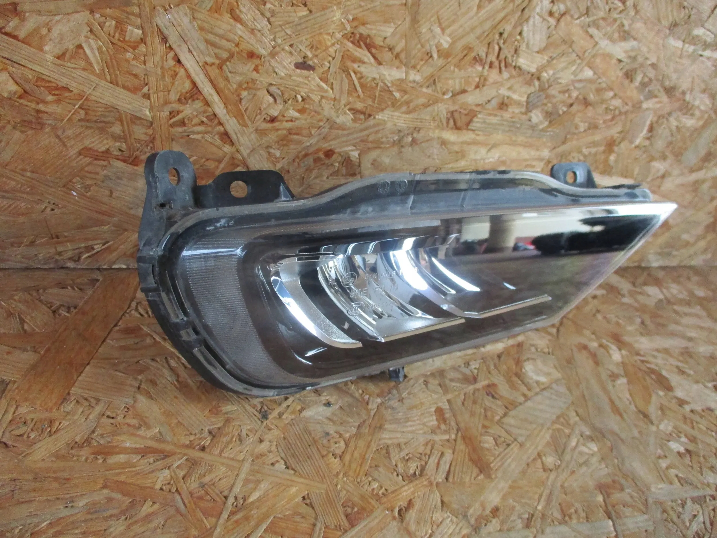 NEBELSCHEINWERFER RECHTS VOLVO XC90 II