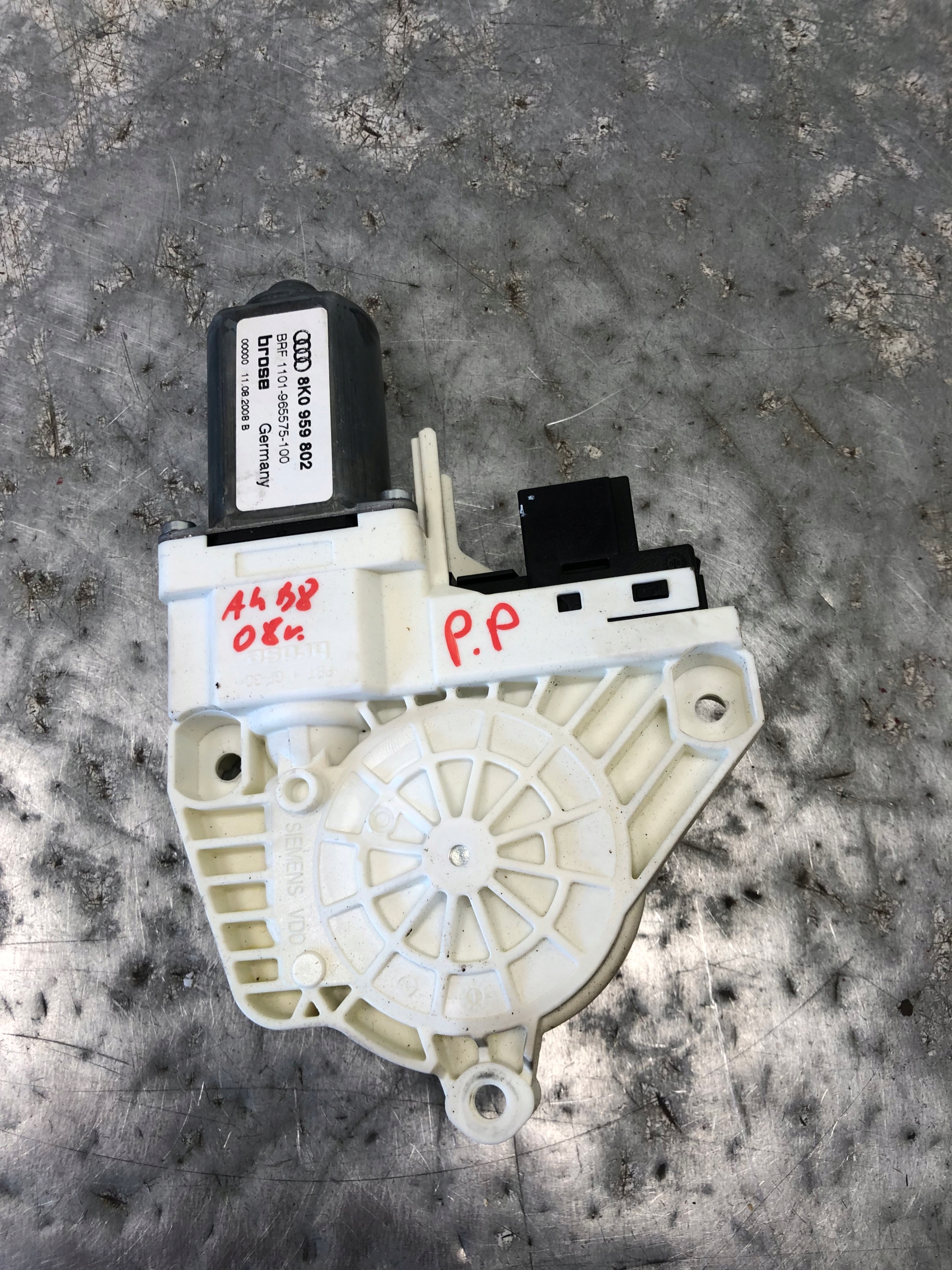 mini motor windows right front AUDI A4 B8 8K0959802