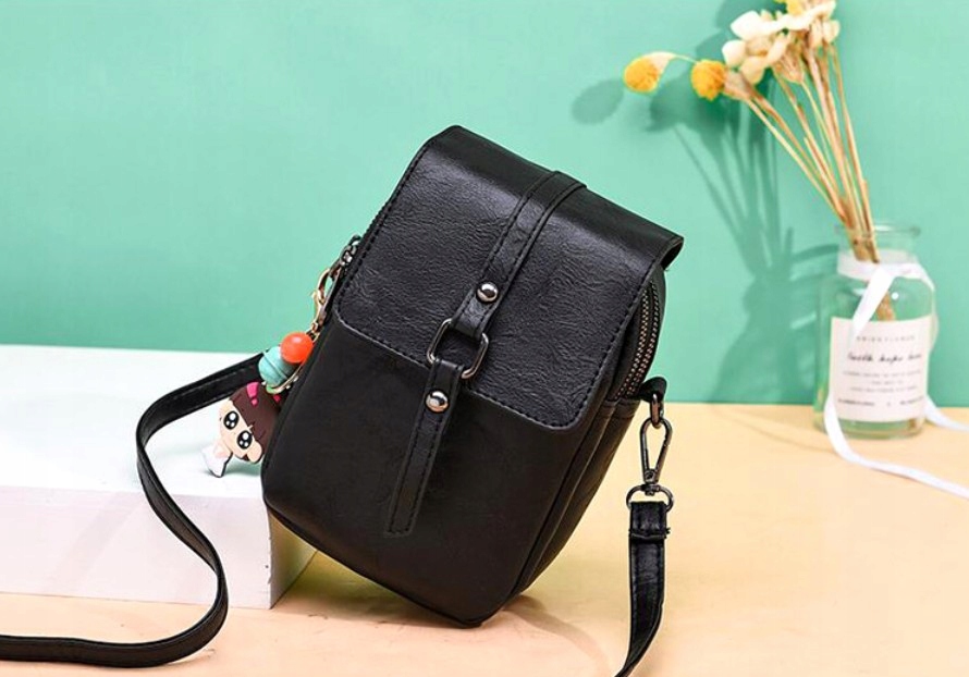 Damska Torebka skórzana kopertówa CROSSBODY boho czarna listonoszka suwak Wzór dominujący bez wzoru