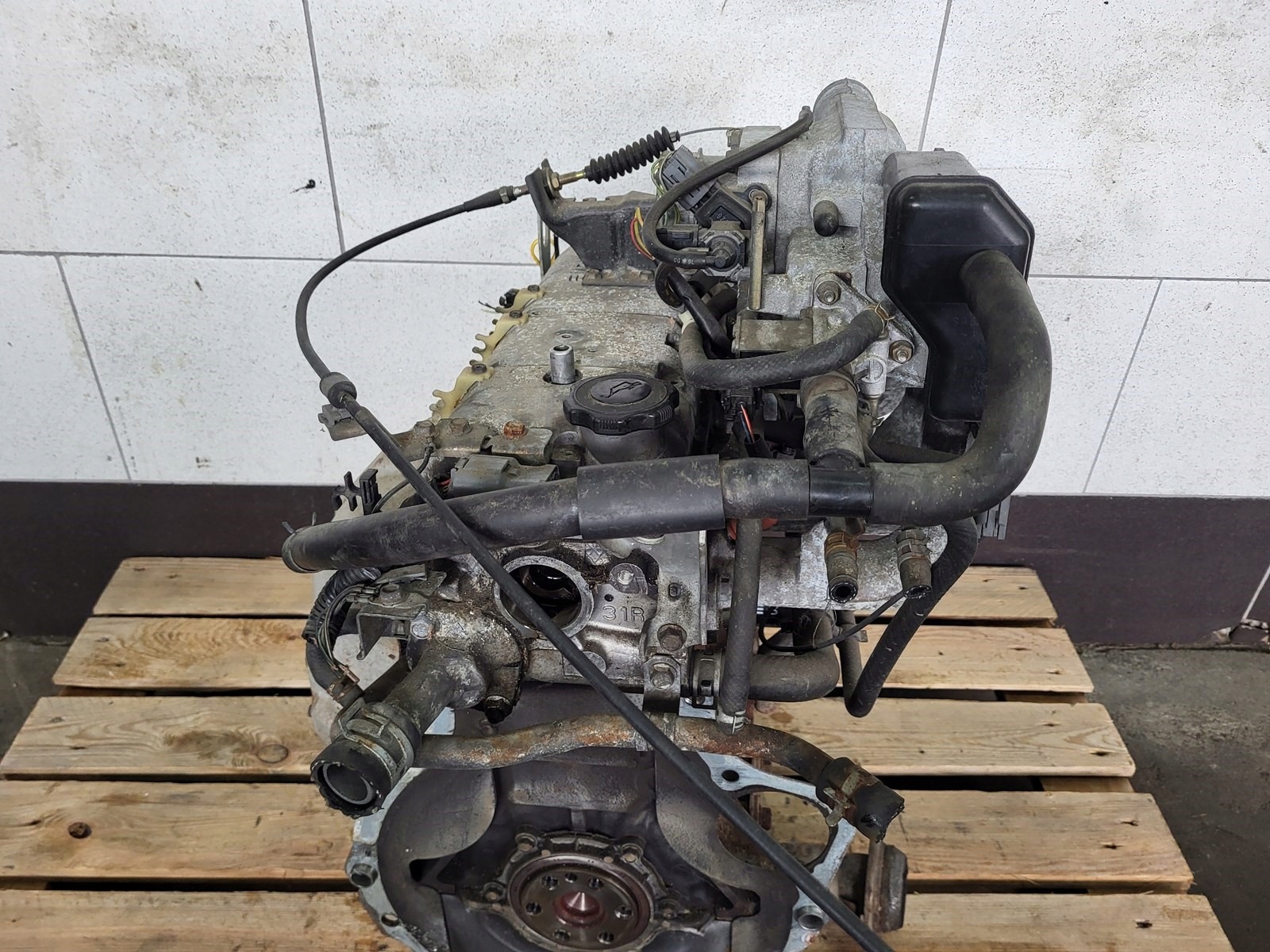 engine complete CE04S16 1.3 b MAZDA DEMIO