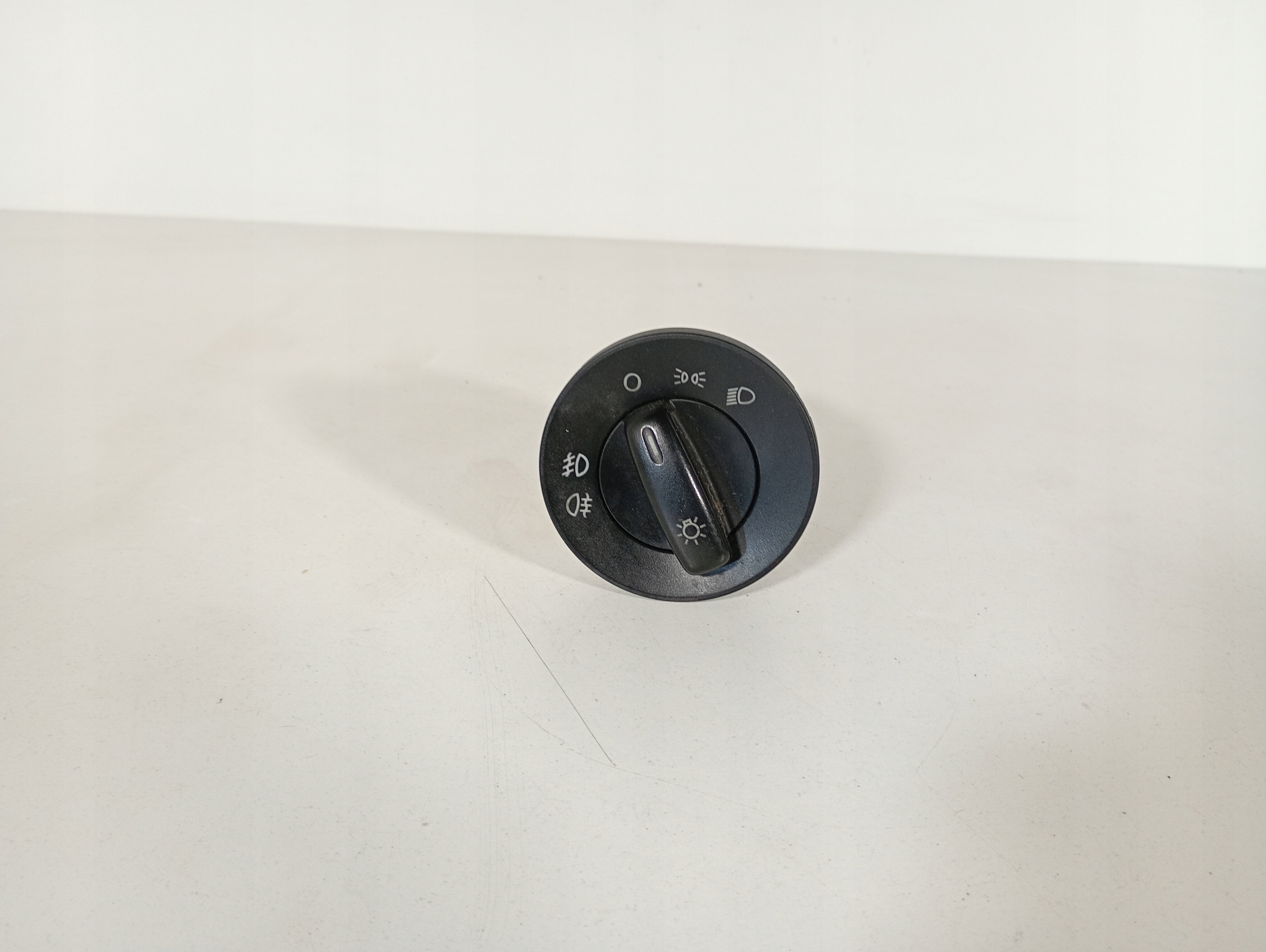 Skoda Octavia II 2 04-13 switch regulation light switch 1Z094143C