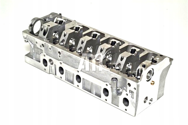 AMC GŁOWICA CYLINDRÓW VW CALIFORNIA T5 CAMPER MULTIVAN V TOUAREG Producent części AMC