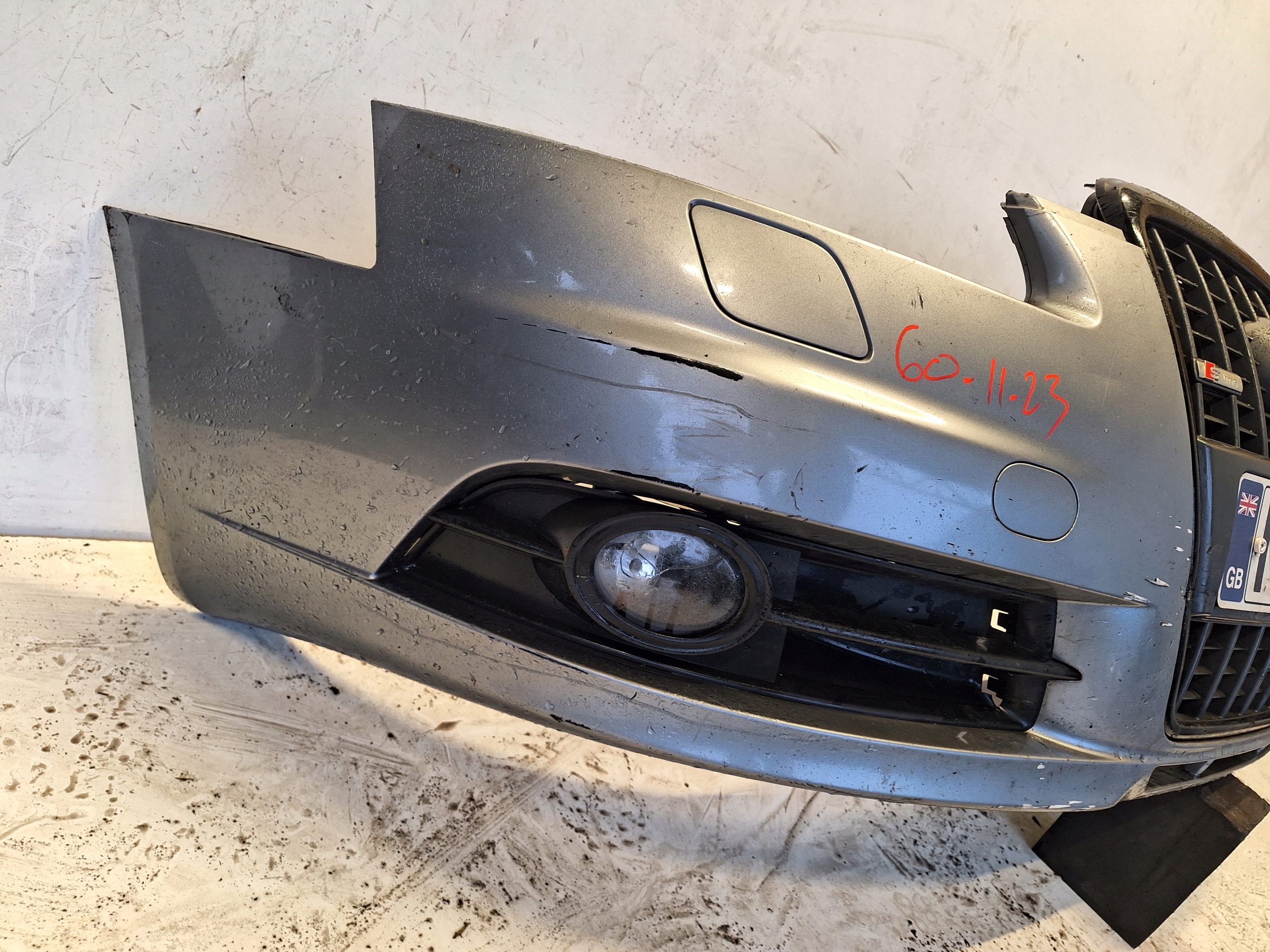 AUDI A6 C6 04-08 bumper + XENON S-LINE