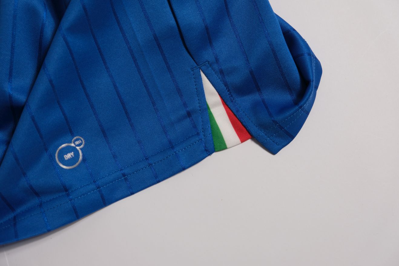 ITALIA__PUMA__KOSZULKA 2016-17 HOME SHIRT WŁOCHY__M Kolor niebieski