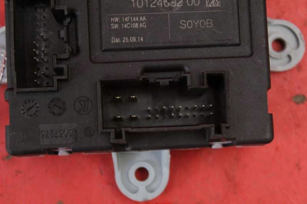 control unit module door right front CV1T-14B533AG FORD FIESTA MK7 13-20
