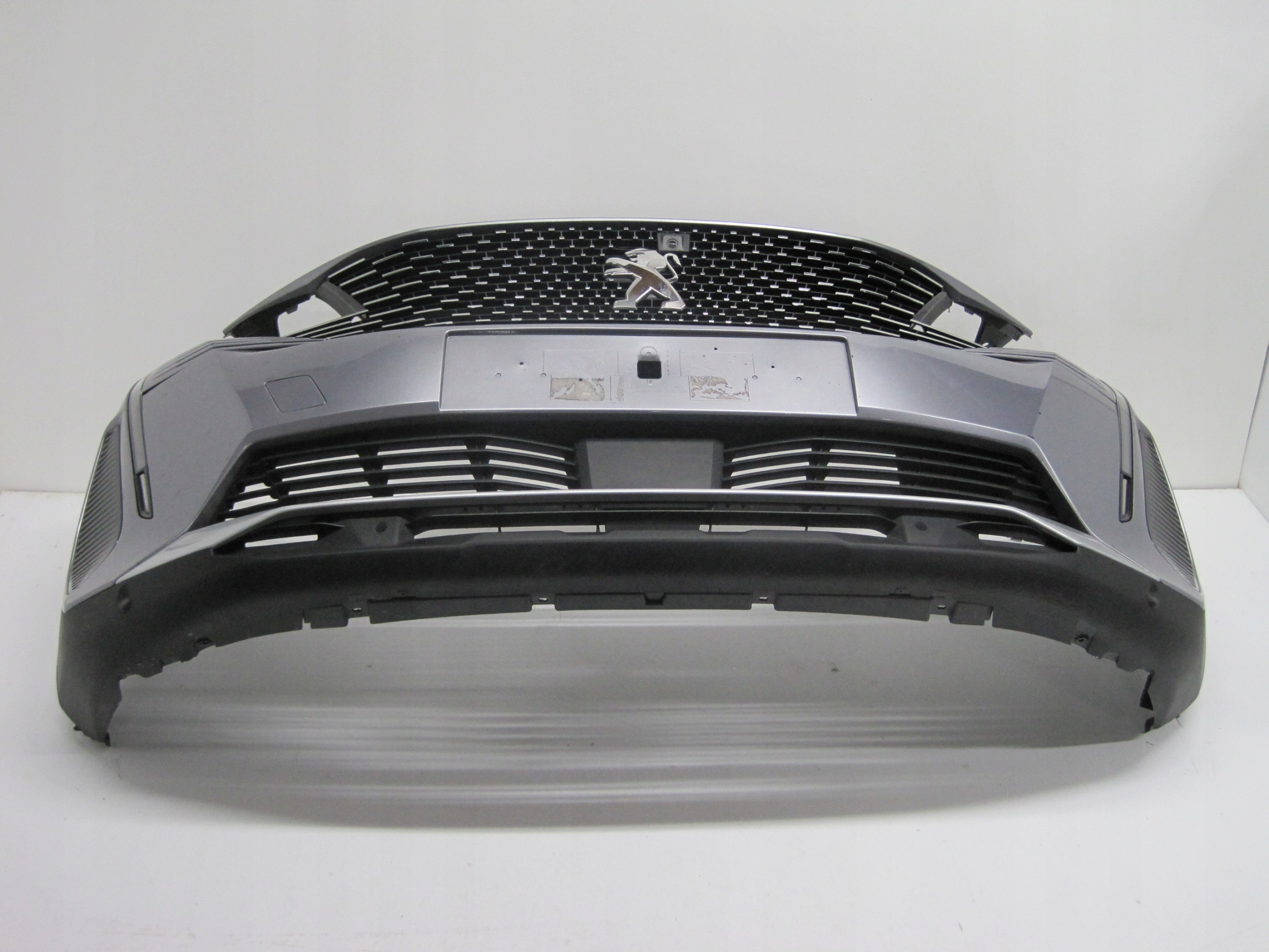 front bumper Peugeot 5008 II 6 PDC kamera GT