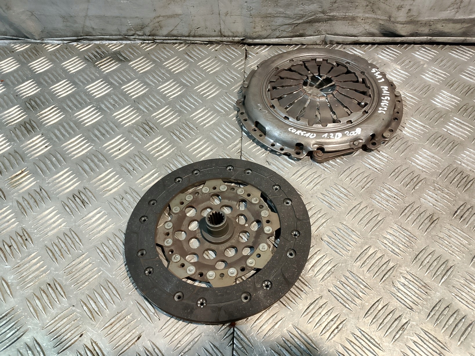 Embrayage Disque + de pression OPEL CORSA D 1.3 CDTI 75 KM