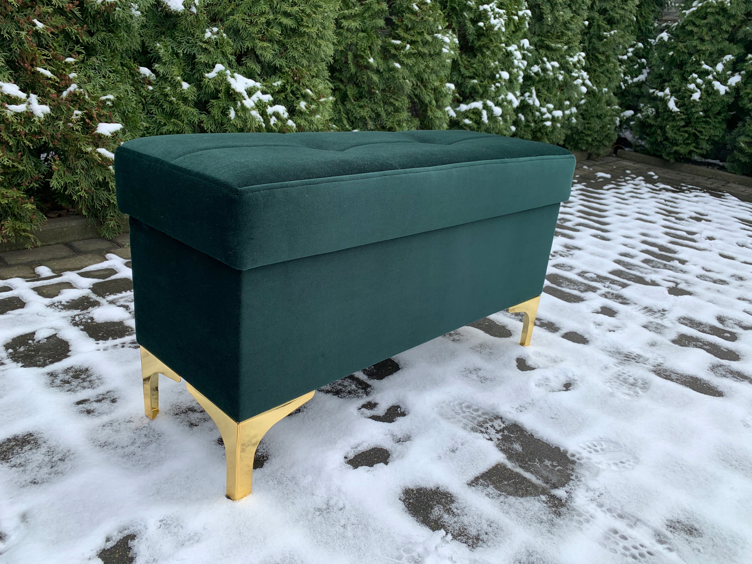 PUFA GLAMOUR DO PRZEDPOKOJU POD WYMIAR PRODUCENT PODNÓŻEK ŁAWECZKA Marka bez marki