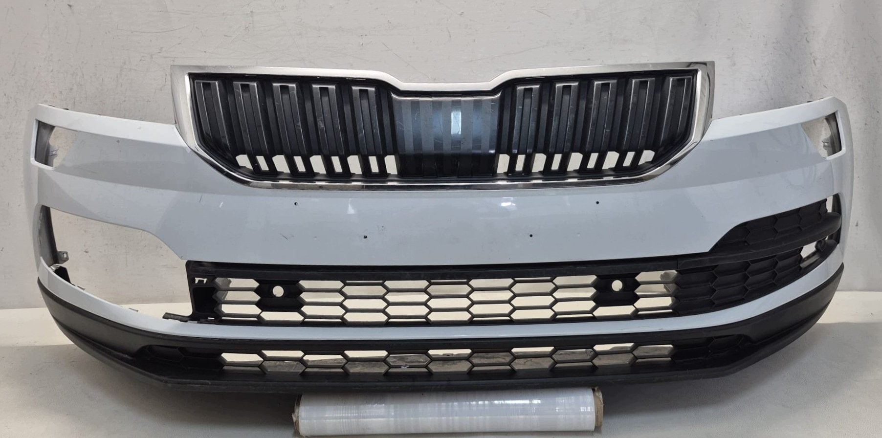 SKODA KAROQ 57A 17- bumper front front PDC 57A807221