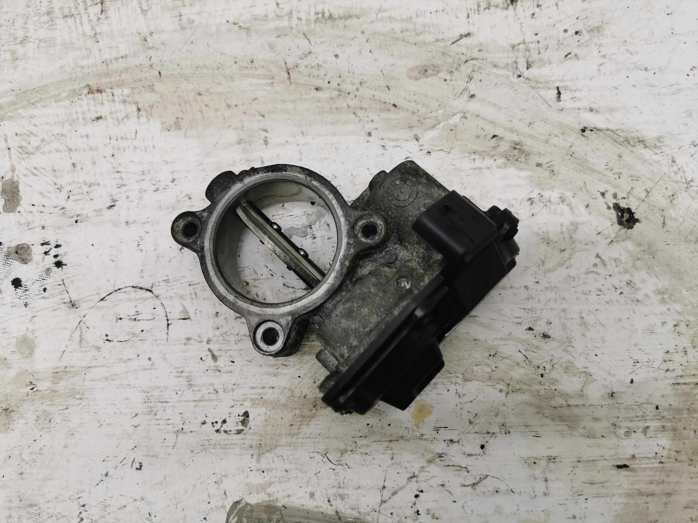 throttle flap BMW SERIA 3 E90 E91 / LCI 7810752