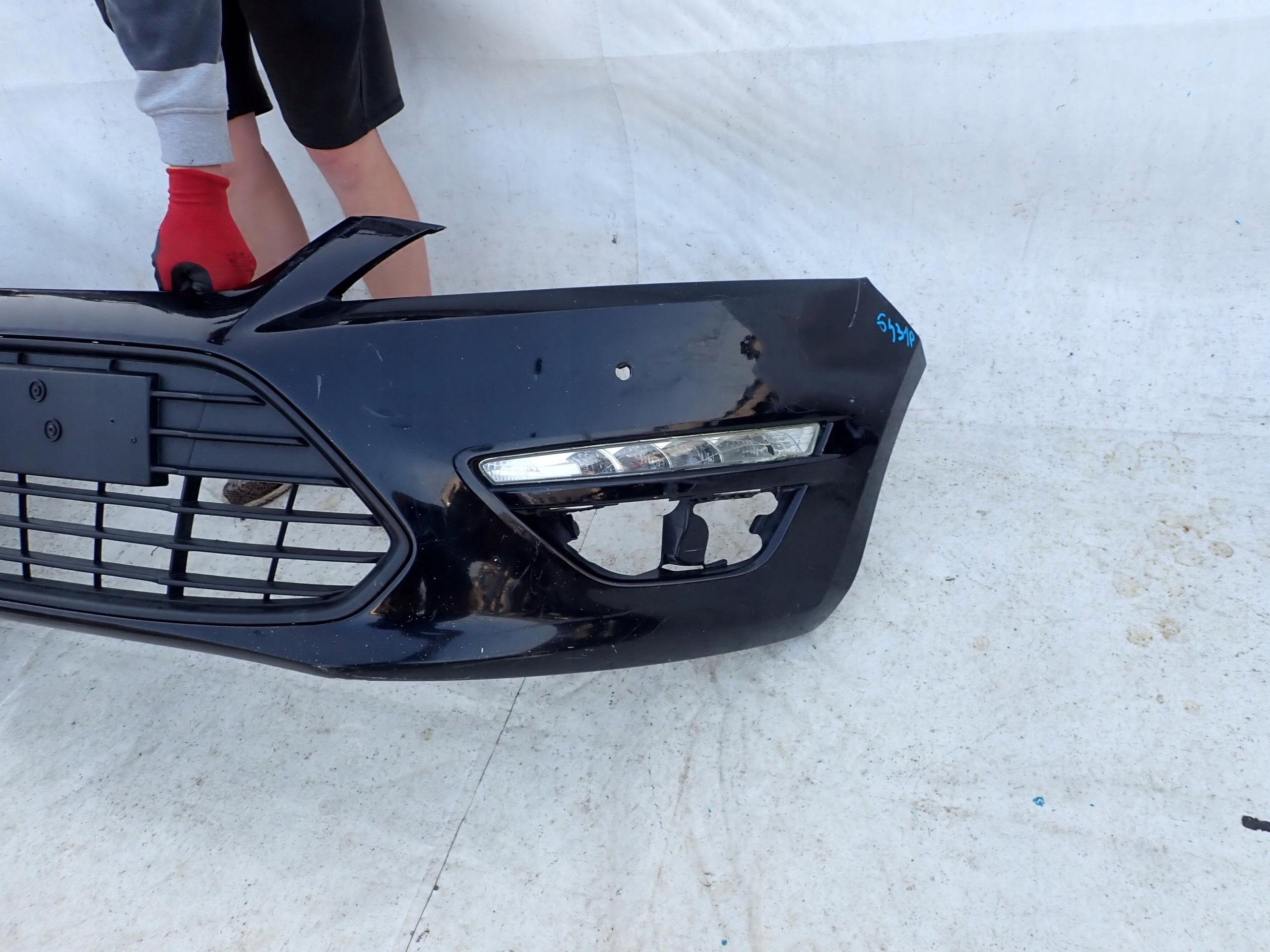 FORD MONDEO IV MK4 LIFT 10- bumper front PDC