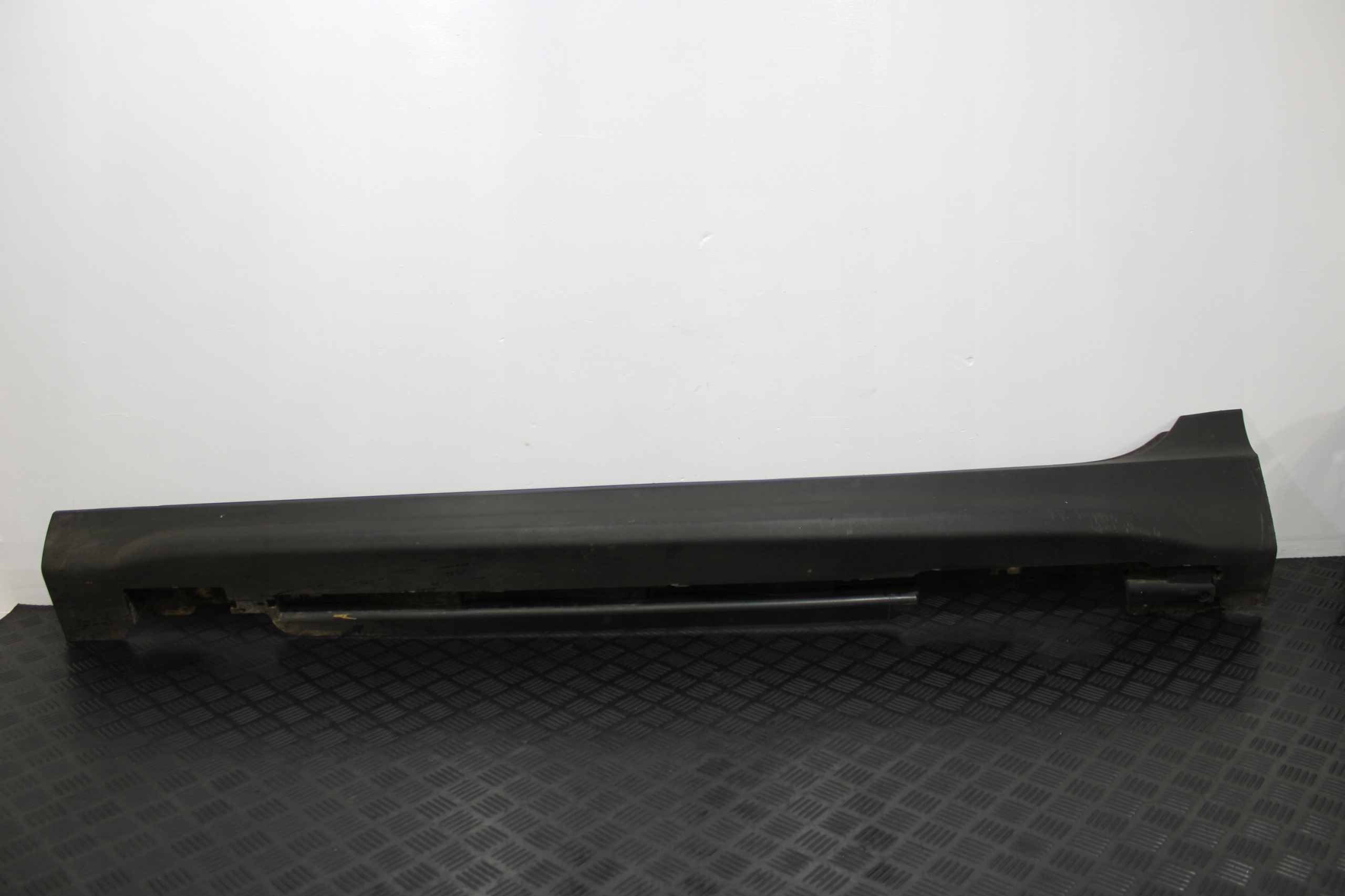 cap threshold threshold left 31290541 VOLVO V40 II CROSS COUNTRY