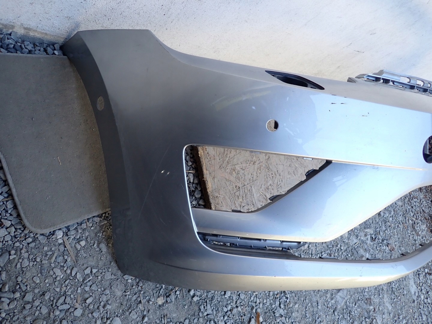 bumper front front VW SPORTSVAN 510 AM1 2014-2017R 510807221F