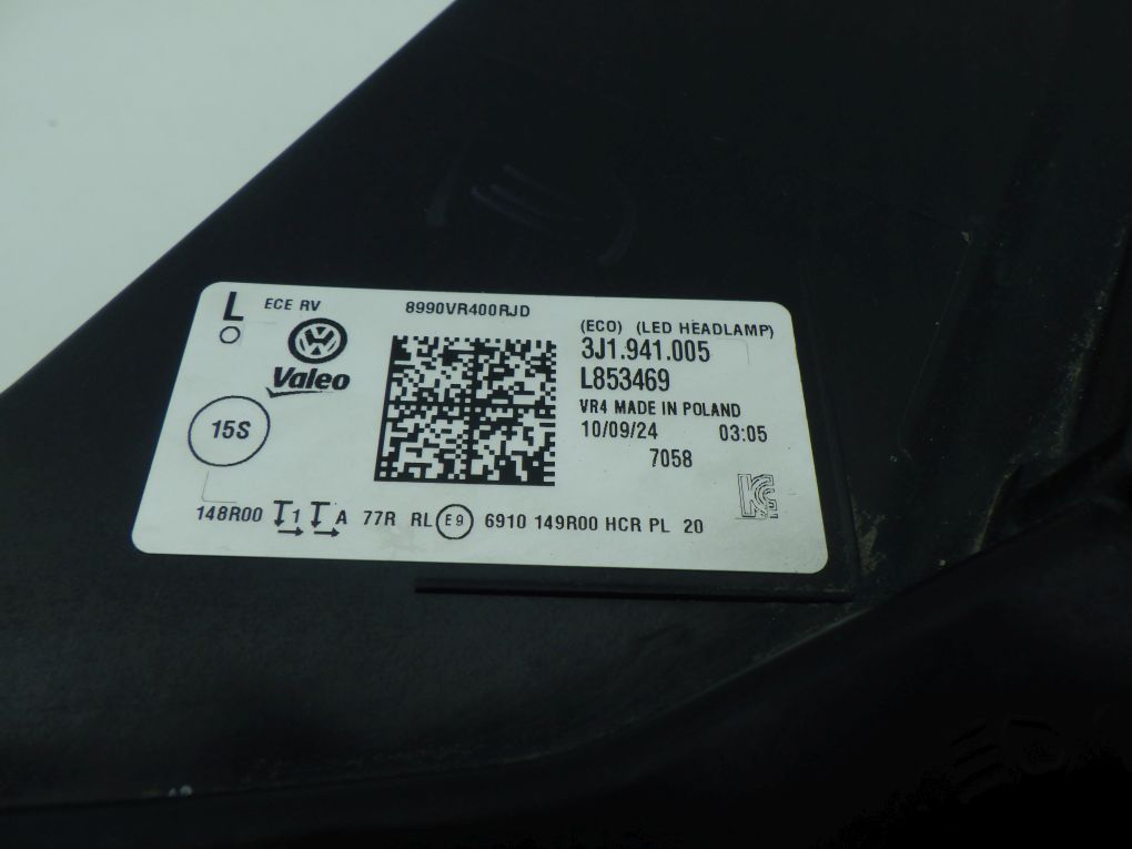 VW PASSAT B9 FULL LED 3J1941005 light left front