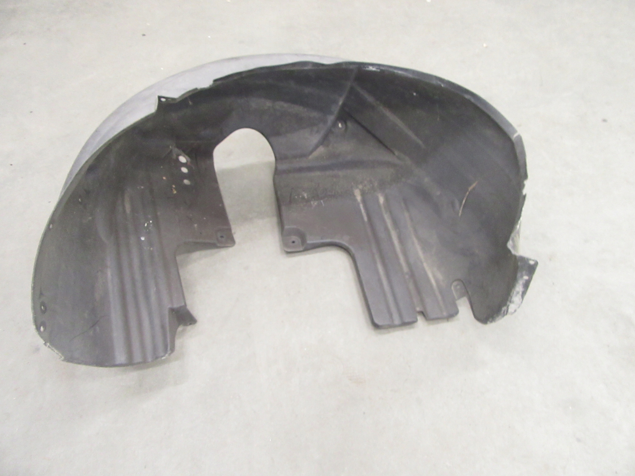 mudguard right right rear part BMW e65 e66 od 2005r.