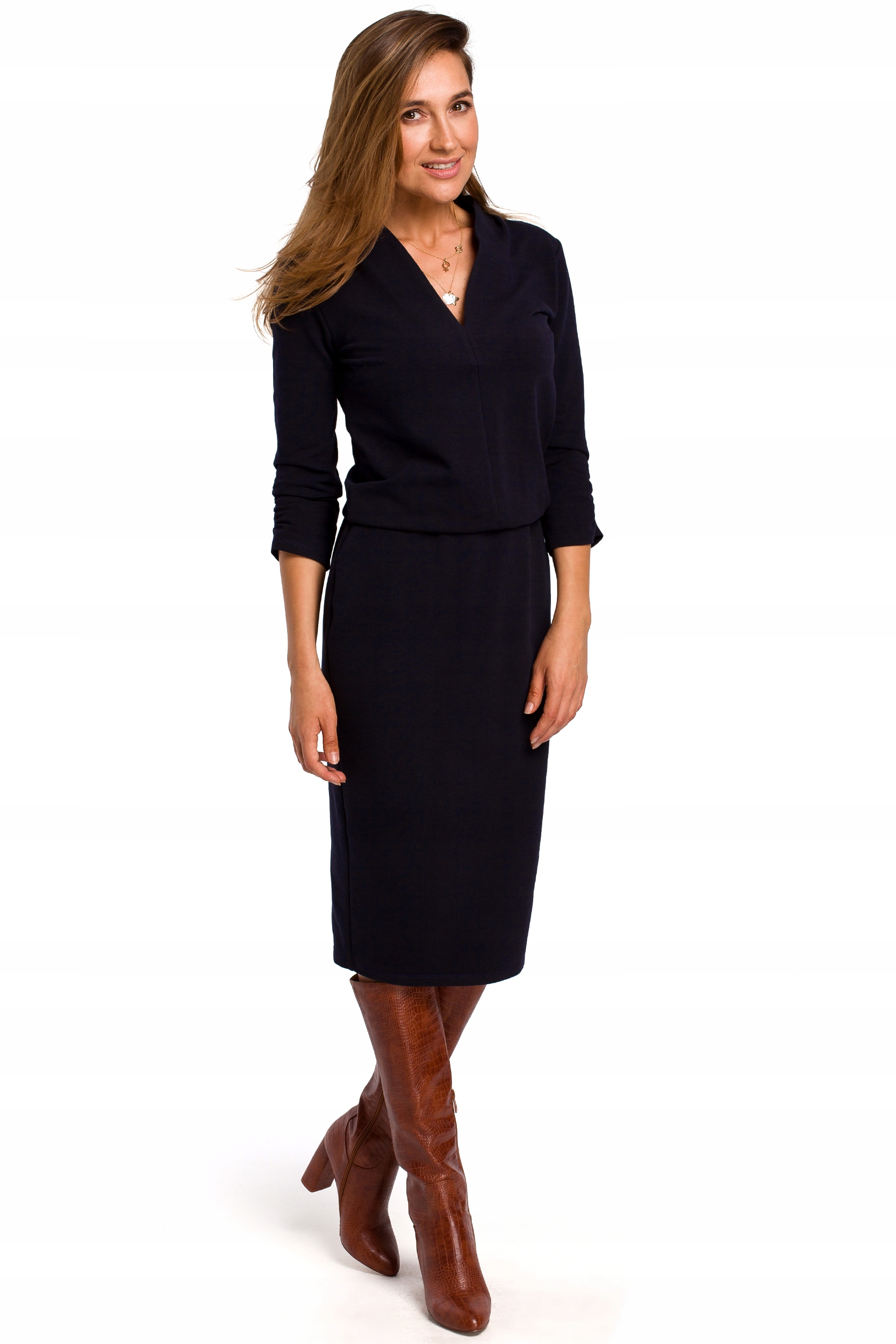 

S194 Sukienka dzianinowa z dekoltem - 40 | L