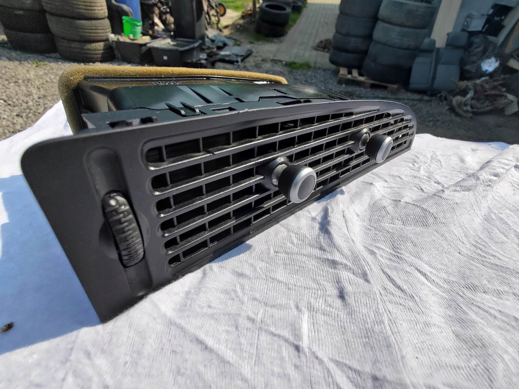 Kratka Nawiewu 12804035 SAAB 9-3 II 93 OE 07-13r.