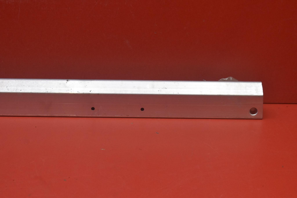 wall support of the front 4KE805341A AUDI E-TRON 55 408 KM 18-21