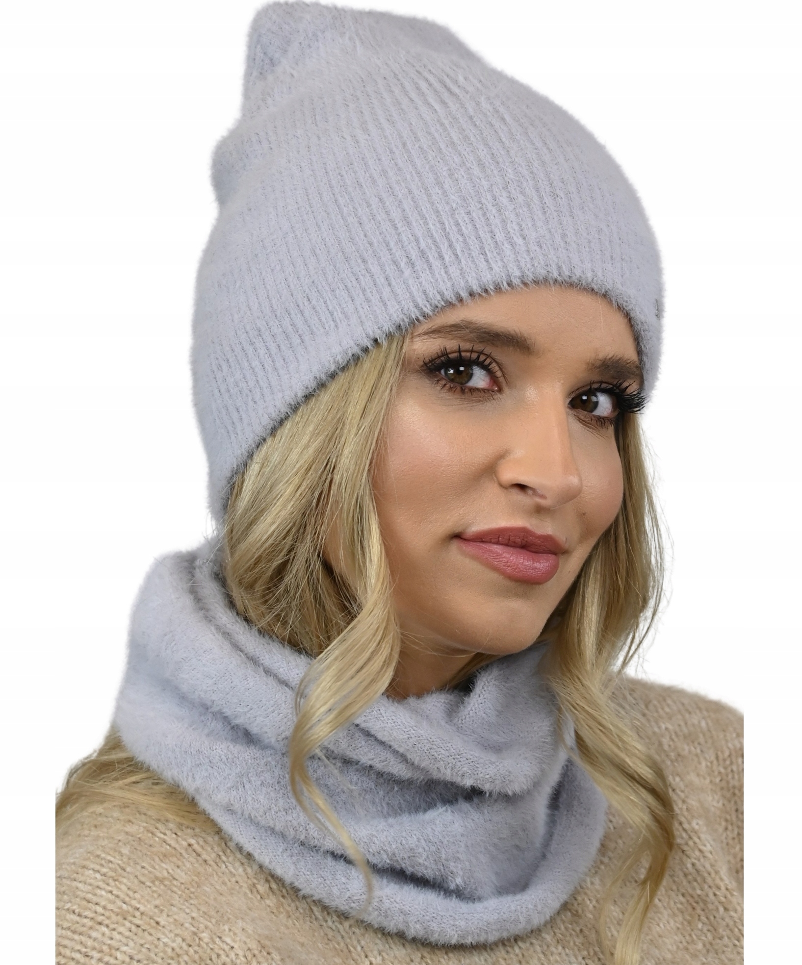 

Komplet Młodzieżowy Alpaka Czapka Komin Szary AL2