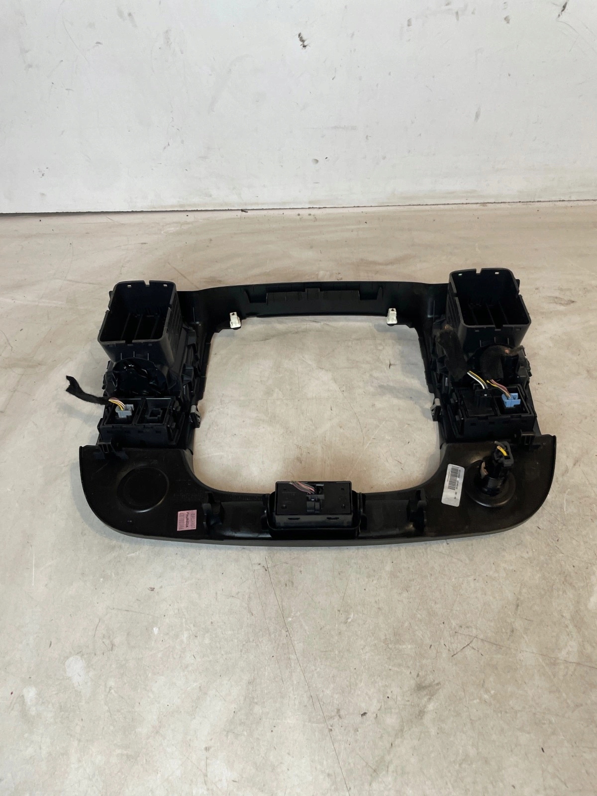 Panel frame Radia air conditioning devices Renault Trafic III Opel Vivaro B