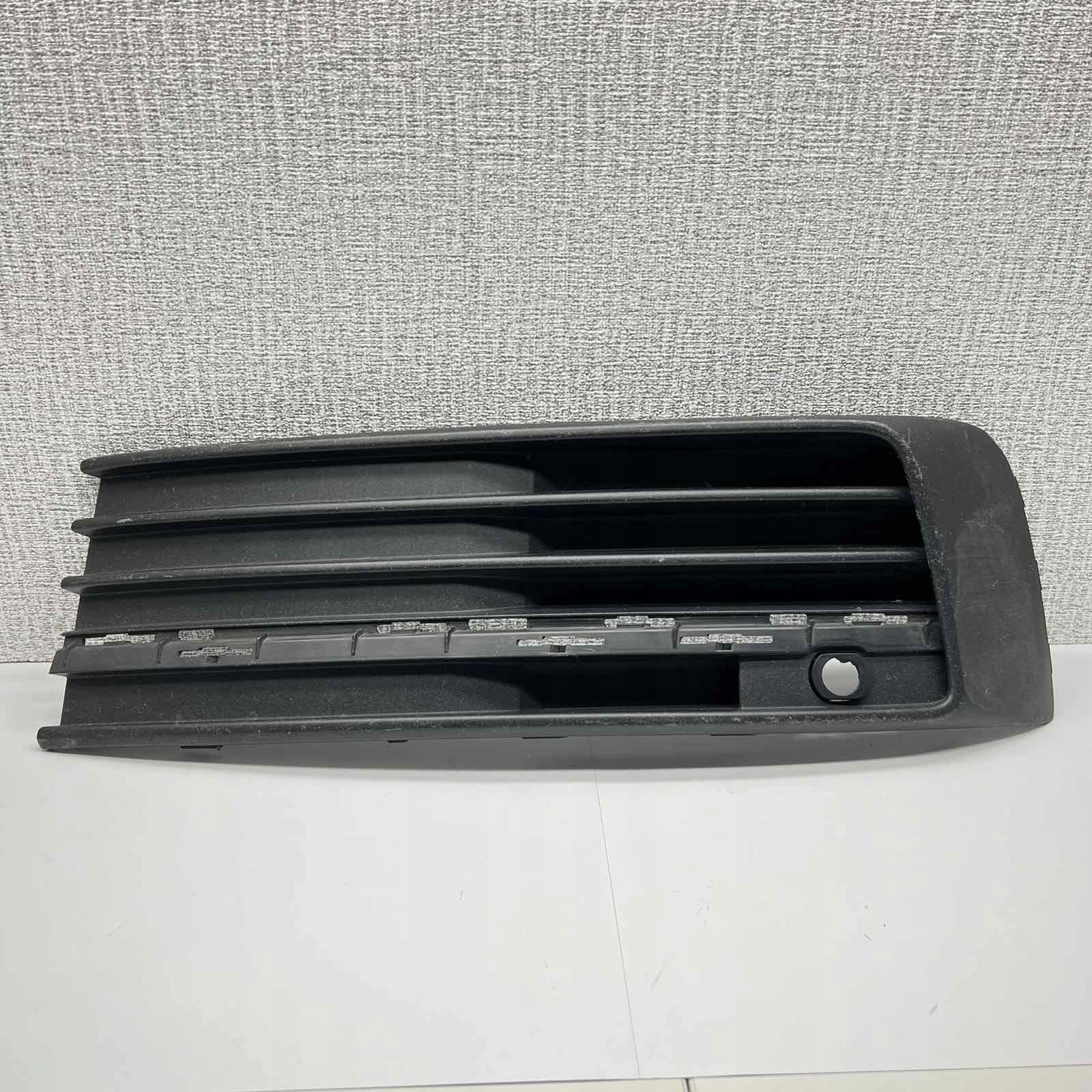 VW TRANSPORTER T6 2015-2019 grill der stoßstange links oben 7E5853683