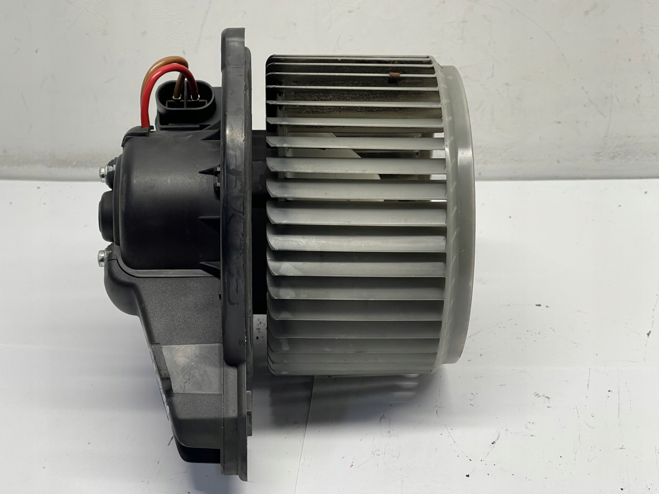 Audi OE 0130111202 Lüfter dmuchawa des lüfters