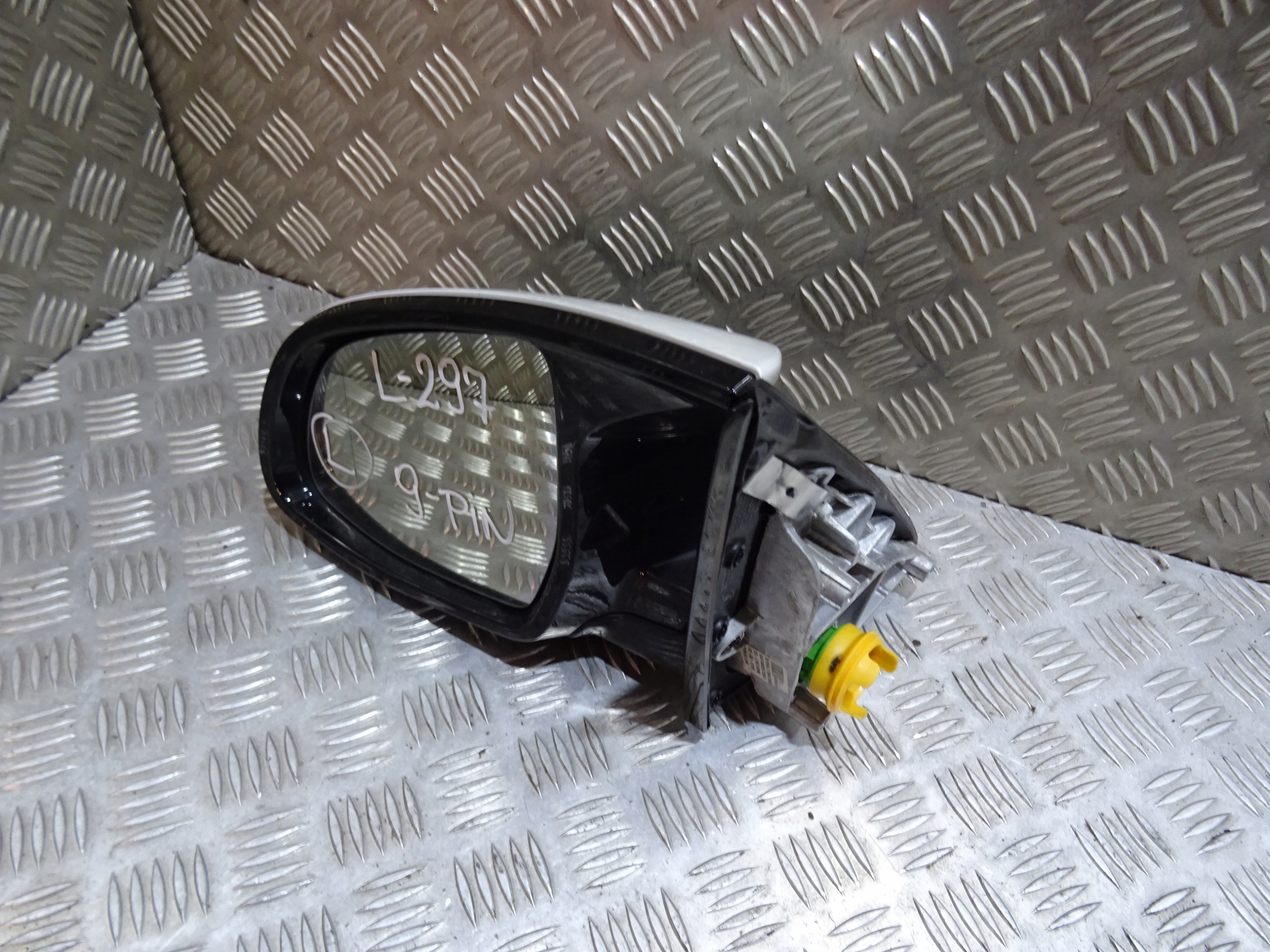 BMW F85 зеркало левое