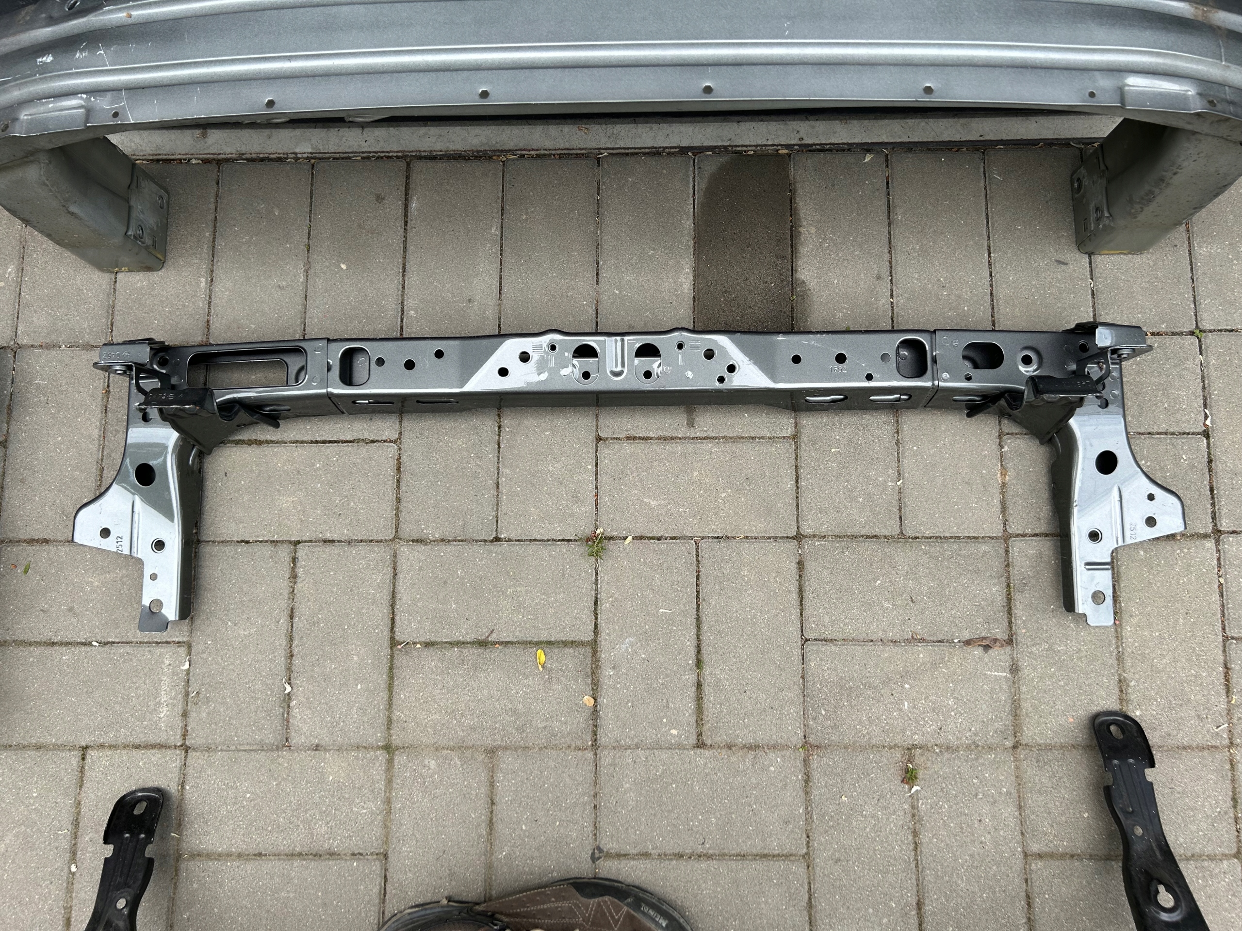Opel Astra K pillar sider front 15-20