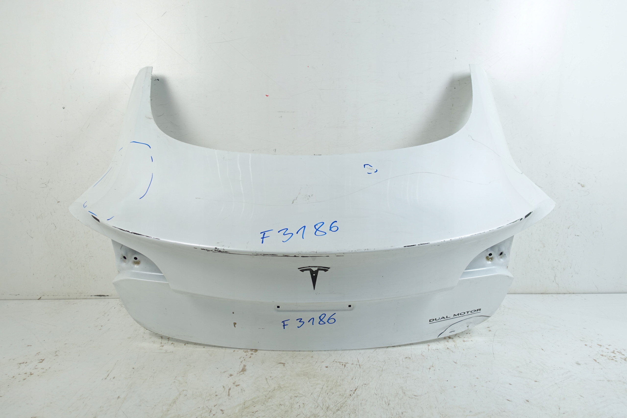 TESLA MODEL 3 2017- cover trunk door boot