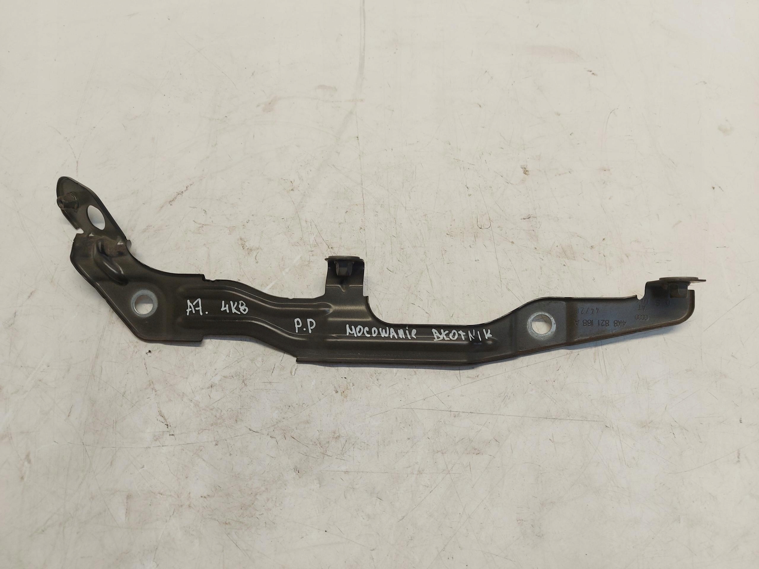Audi A7 II 4K8 4M0 TFSI Support plaque Console Aile 4K8821168A