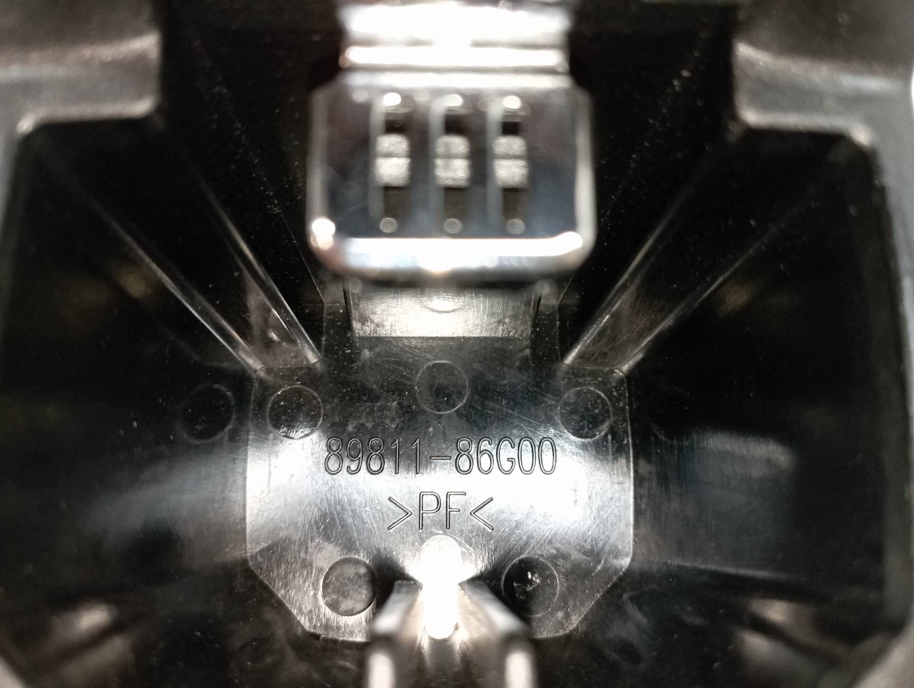 popolník SX4 89811-86G00 89812-86G00 Fiat Sedici a (2005- )