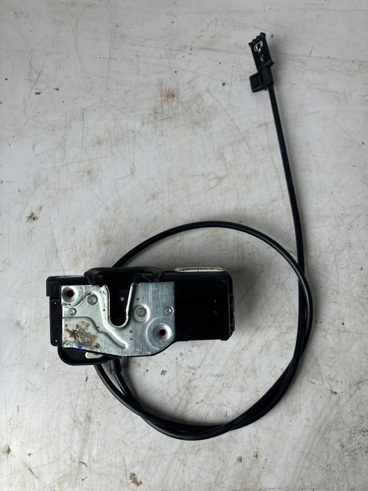 lock ropes bonnets left front TESLA MODEL S 1061816-00